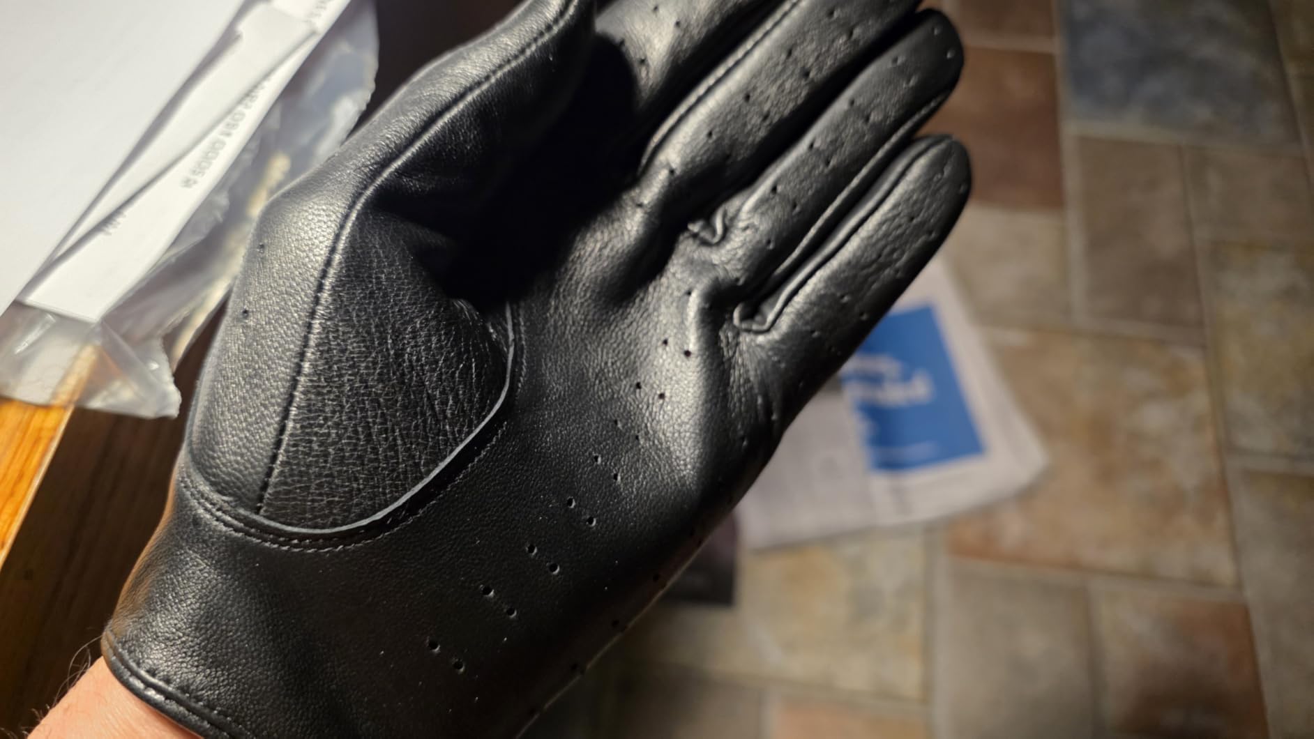 Mens Touchscreen Professional Leather Driving Gloves Unlined - Soft and Thin Italian Lambskin (ZLUXURQ) customer photo 1