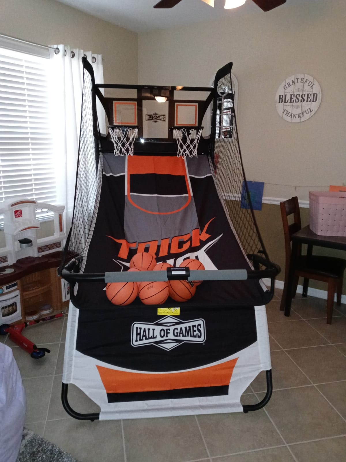 Hall Games Premium Arcade Basketball Shootout - Heavy-Duty Foldable Indoor Arcade Game with Shatterproof Pro-Style Backboard - 2 Player Foldable Basketball Arcade Game customer photo 1