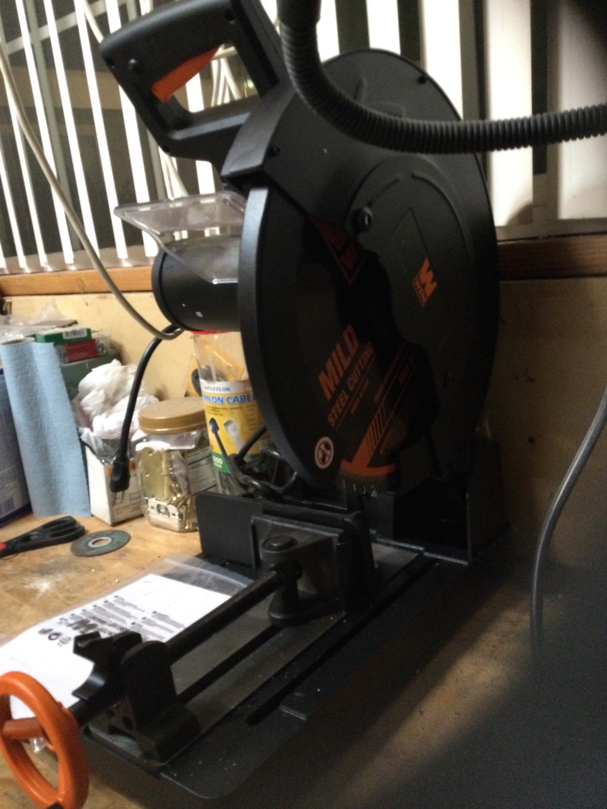 WEN CM1452 15-Amp 14-Inch Premium Multi-Material Cut-Off Chop Saw with Carbide-Tipped Metal-Cutting Saw Blade customer photo 1
