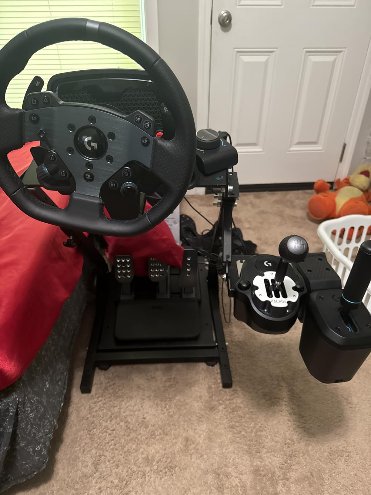 Logitech G PRO Racing Direct Drive Wheel, Hub, & Base for PS5/PS4/PC | Ultra-Realistic Feedback, Magnetic Gear Shift Paddles, Dual Clutch, Button Layout customer photo 1