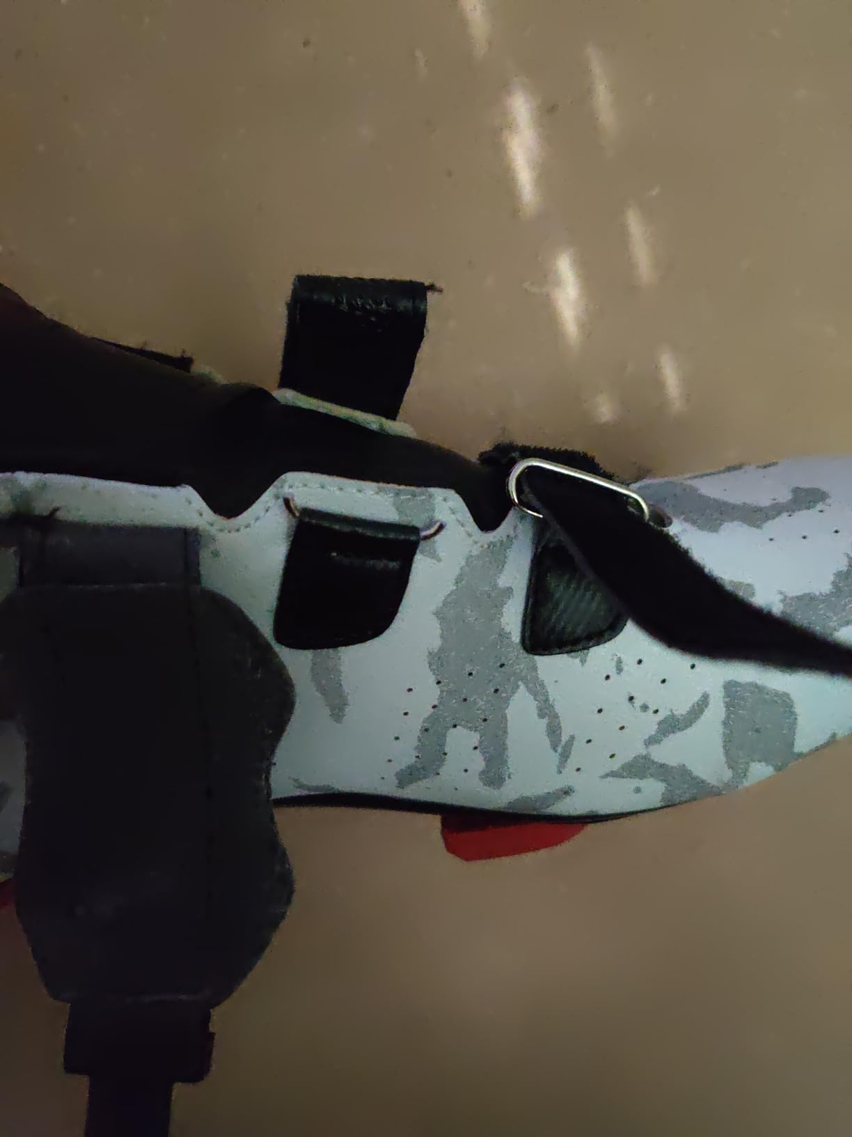 Unisex Cycling Shoes Compatible with pelaton Indoor Road Bike Riding Shoes for Men and Women Delta Cleats Clip Outdoor Pedal customer photo 1