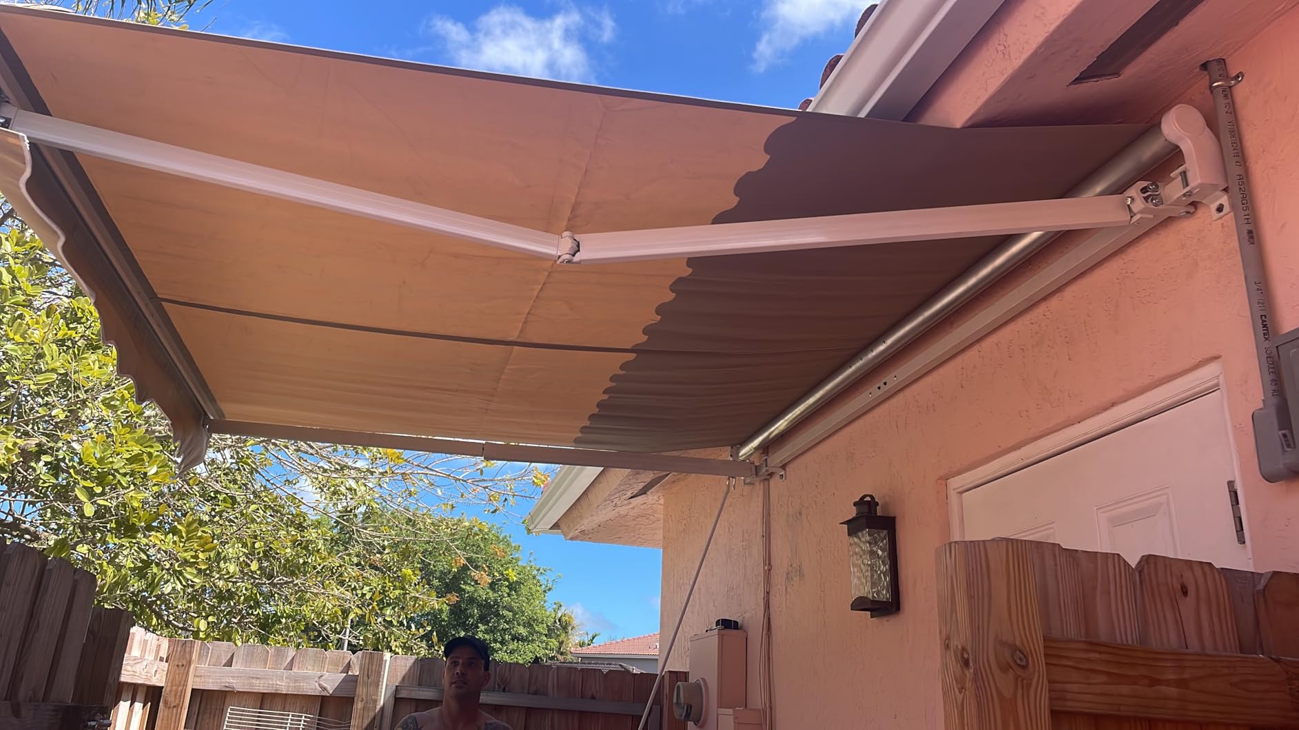 13.1'x8.2' Patio Awning Retractable Awning Cover Sunshade Shelter Outdoor Canopy with Crank Handle and Water-Resistant Polyester for Courtyard, Balcony, Shop, Restaurant, Cafe, Deck customer photo 2