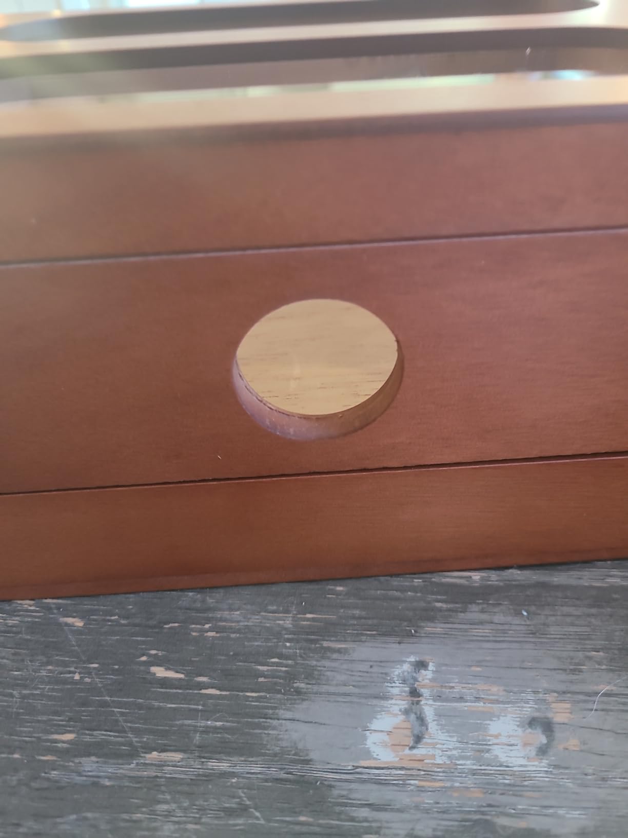 COOL KNIGHT Cigar Humidor with Front Hygrometer, Humidifier and Accessory Drawers - Tempered Glass Top - Spanish Cedar - Holds 20-35 Cigars customer photo 2