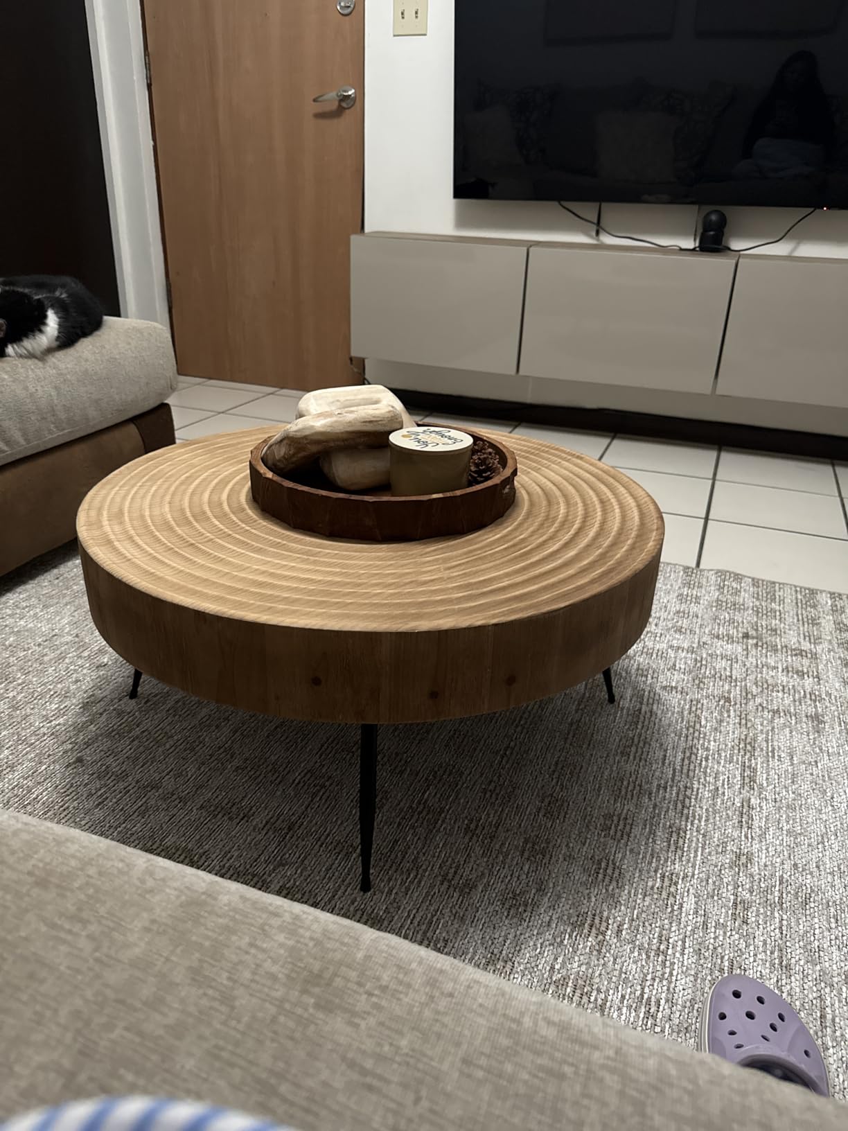 COZAYH 2-Piece Round Nesting Coffee Table Set, Natural Wood Top with Black Metal Legs, Ring Pattern - Rustic Farmhouse Accent customer photo 2