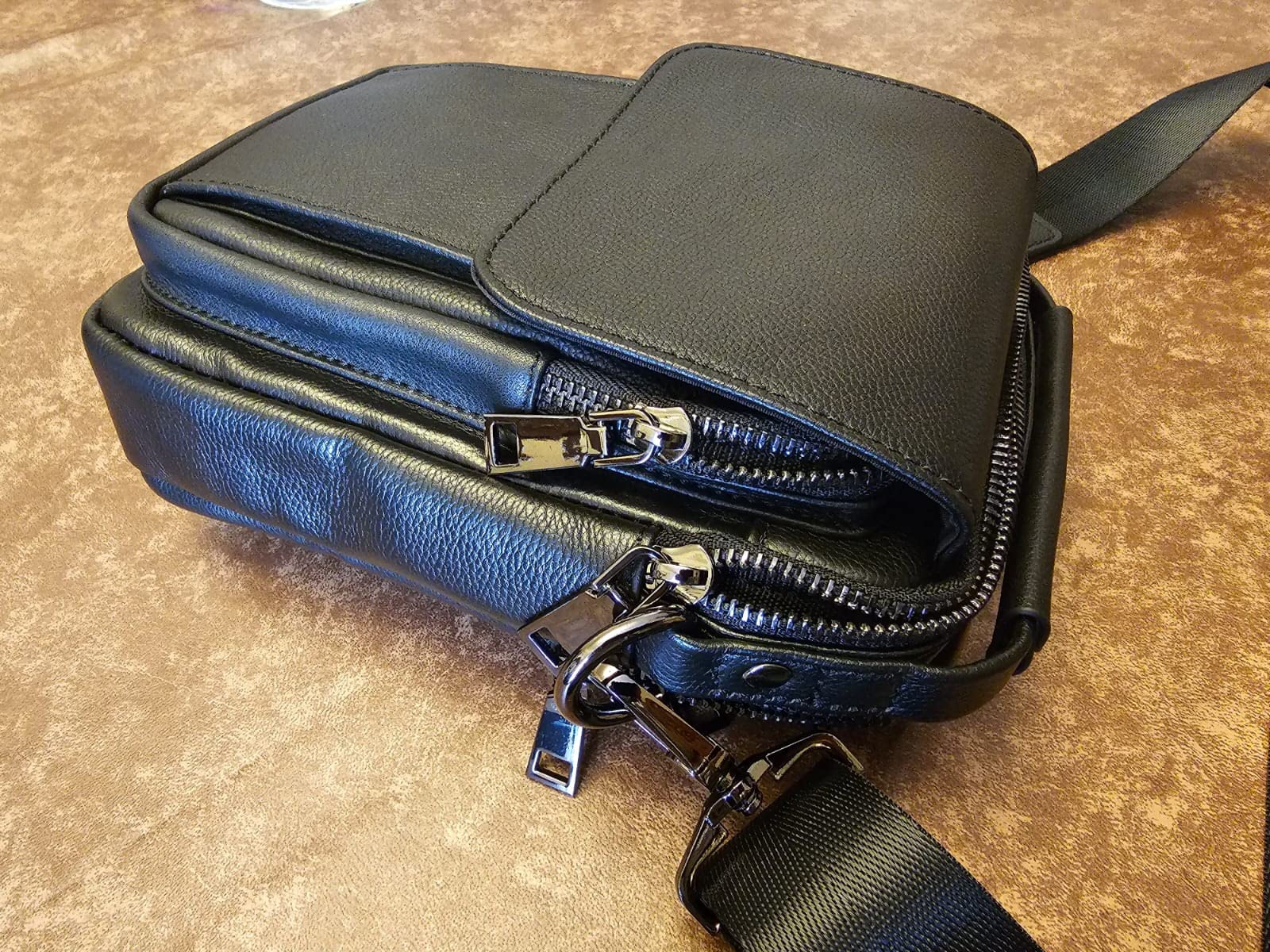Augus Genuine Leather Small Messenger Bag Crossbody customer photo 2