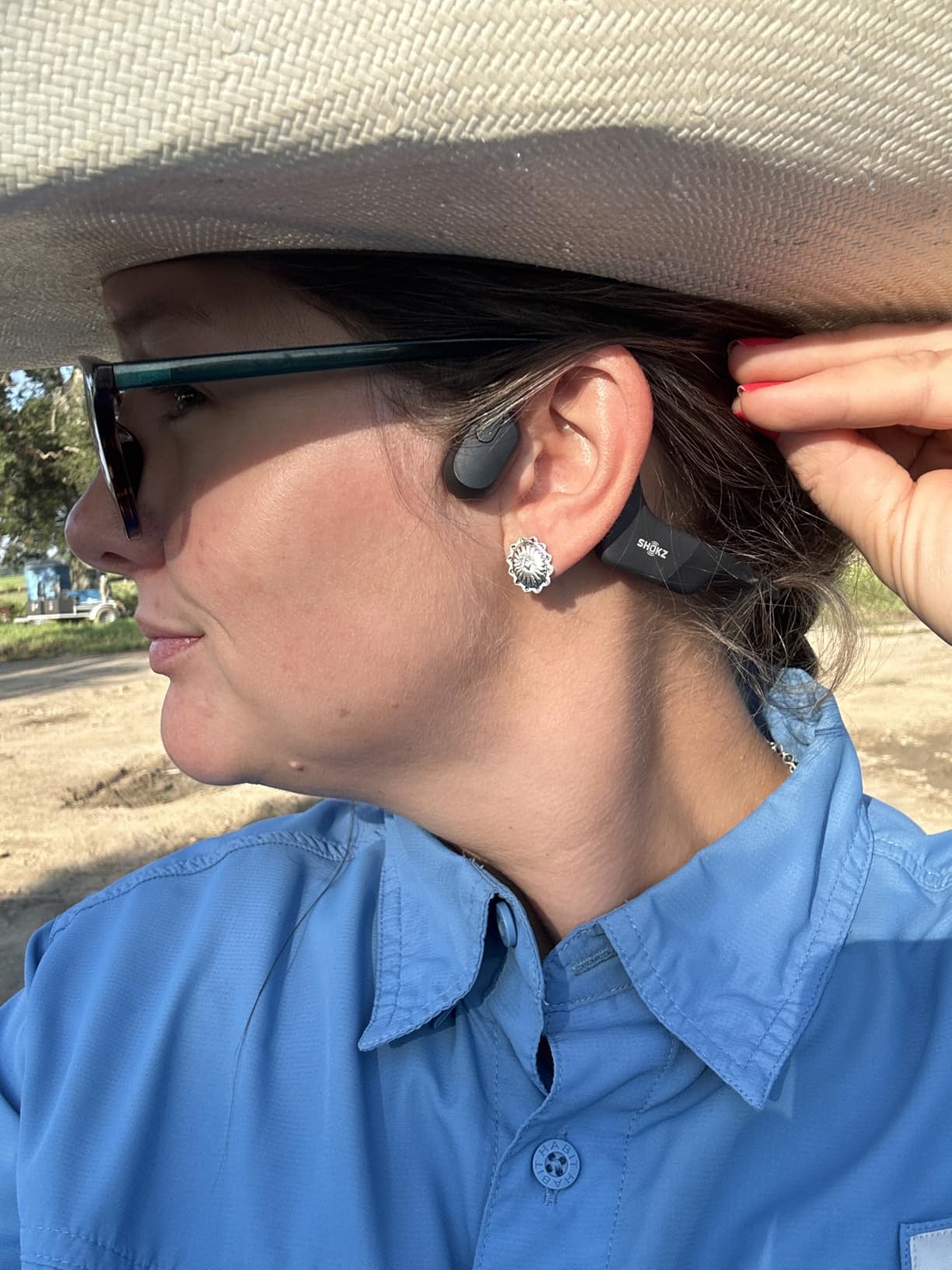 SHOKZ OpenRun Mini Bone Conduction Open-Ear Bluetooth Headphones, Black customer photo 1