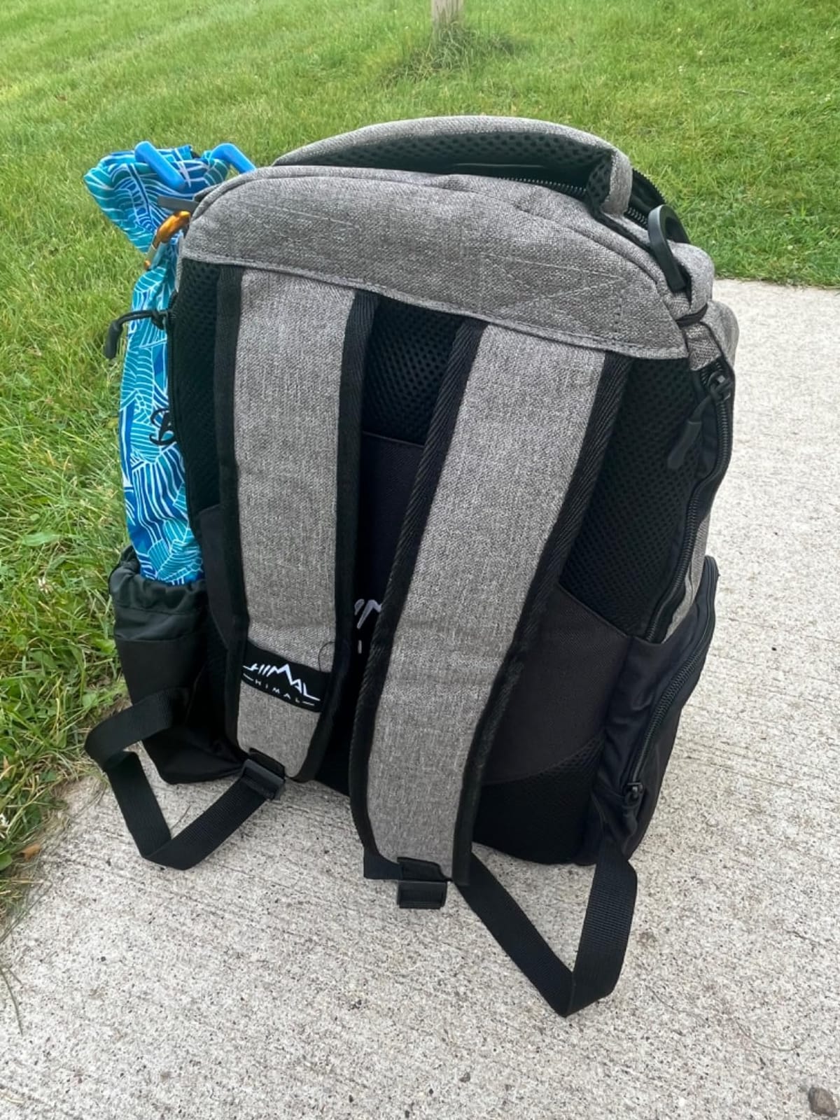 Himal Outdoors Disc Golf Bag, 22+ Discs Lightweight Backpack customer photo 2