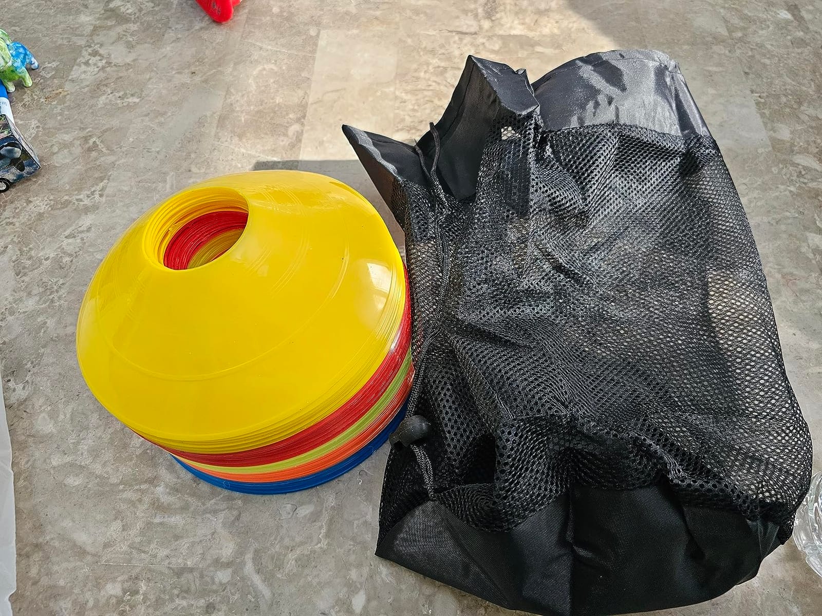 60/120 Pack Agile Soccer Cones with Portable Bags & Brackets,Sports Cones,cones for sports training,soccer cones for training,soccer training equipment,Agile Soccer Cones Used for Football Training customer photo 1