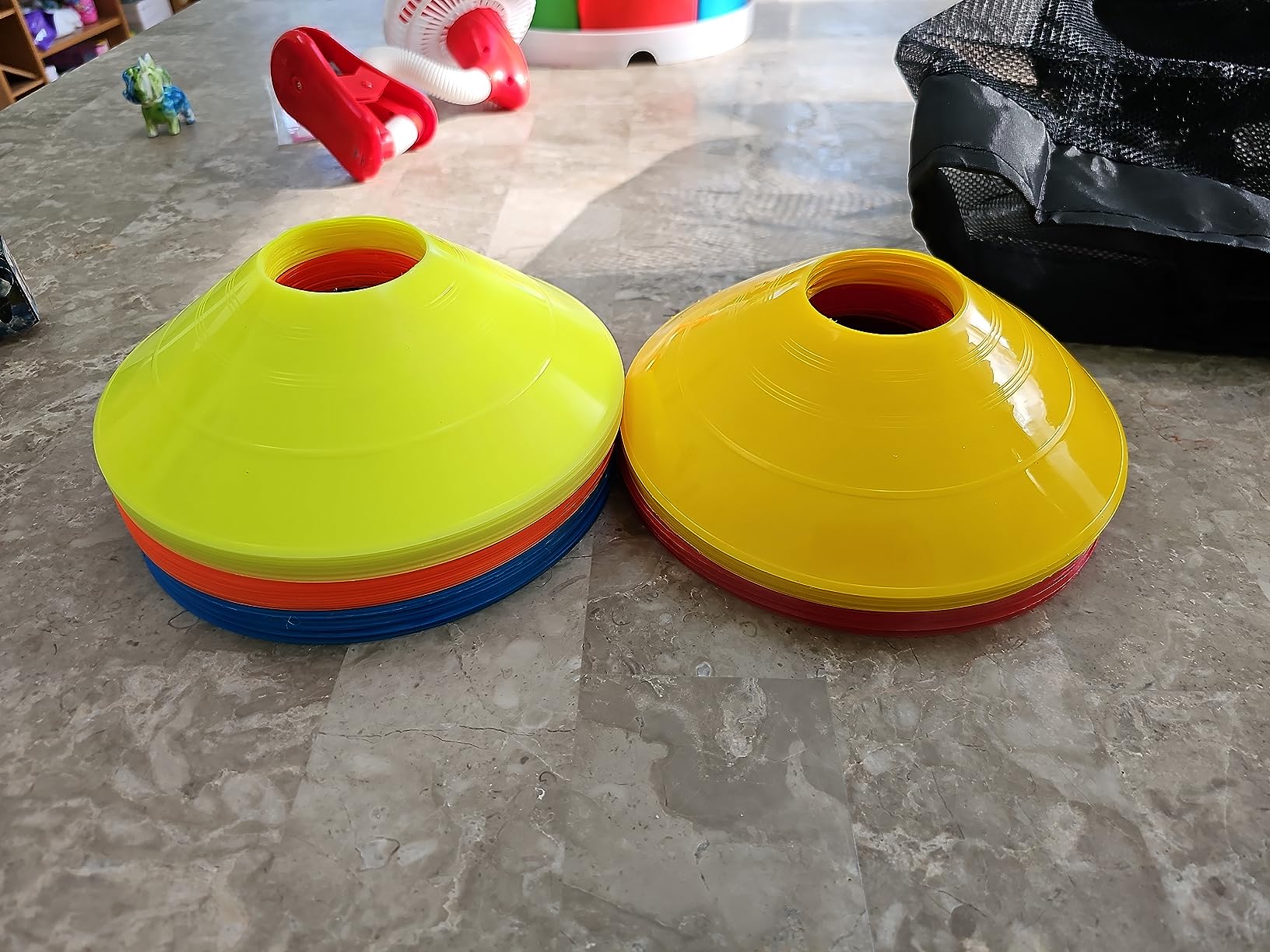 60/120 Pack Agile Soccer Cones with Portable Bags & Brackets,Sports Cones,cones for sports training,soccer cones for training,soccer training equipment,Agile Soccer Cones Used for Football Training customer photo 2