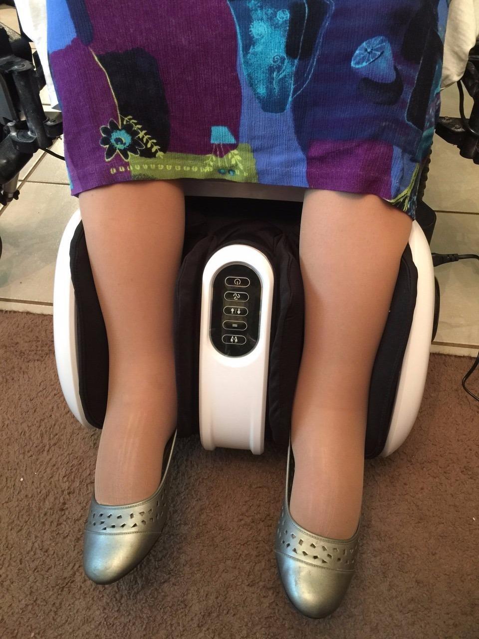 Cloud Massage Shiatsu Foot Massager with Heat, Standard Size, White | Deep Kneading & Compression, Adjustable Intensity, Multi-Mode Leg and Foot Massager with Remote Control, Anti-Slip Base customer photo 2