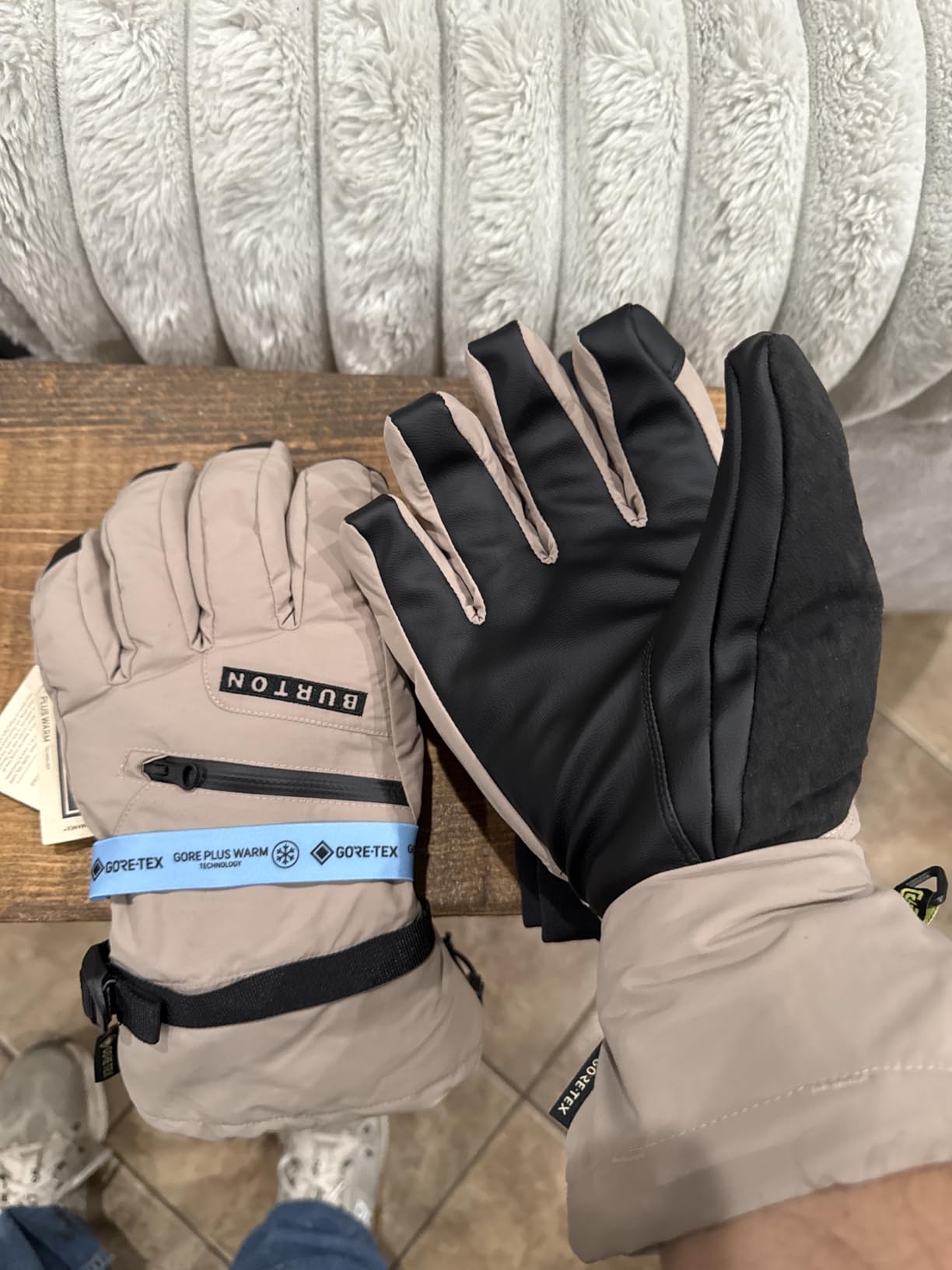 Men's Gore-TEX Insulated Gloves - Waterproof Winter Snowboard Gloves with Touch Screen Tech & Removable Liner customer photo 2