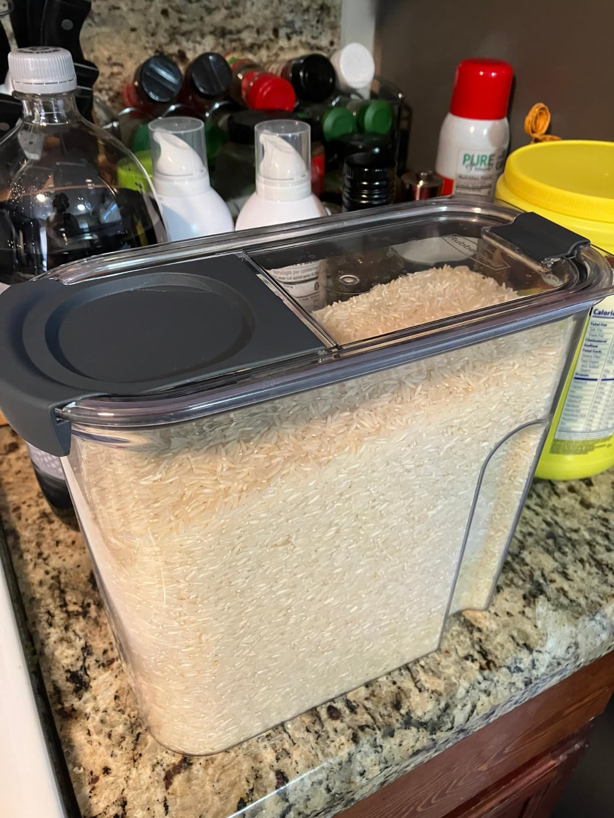 Rubbermaid Brilliance 14-Piece Food Storage Container Set with Scoops Airtight BPA-Free for Kitchen and Pantry Organization customer photo 2