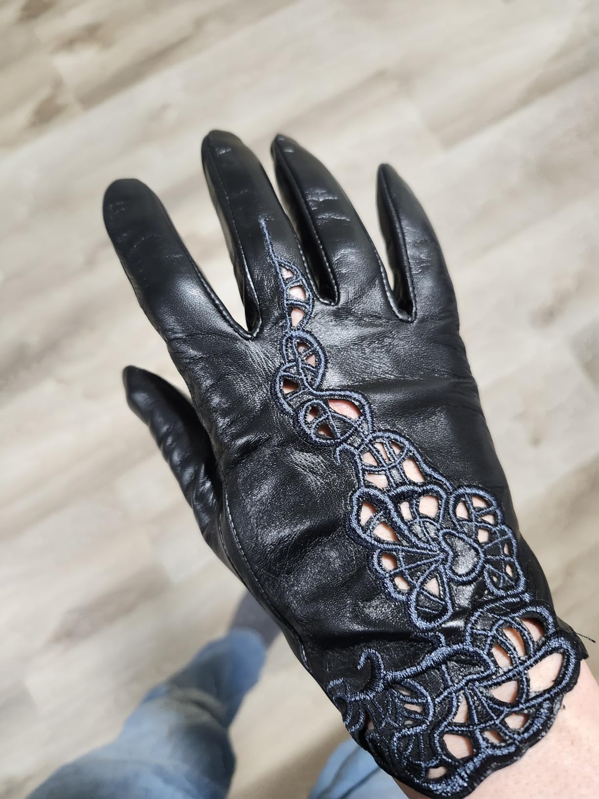Womens Genuine Leather Driving Gloves Unlined Touchscreen Sheepskin Gloves customer photo 1