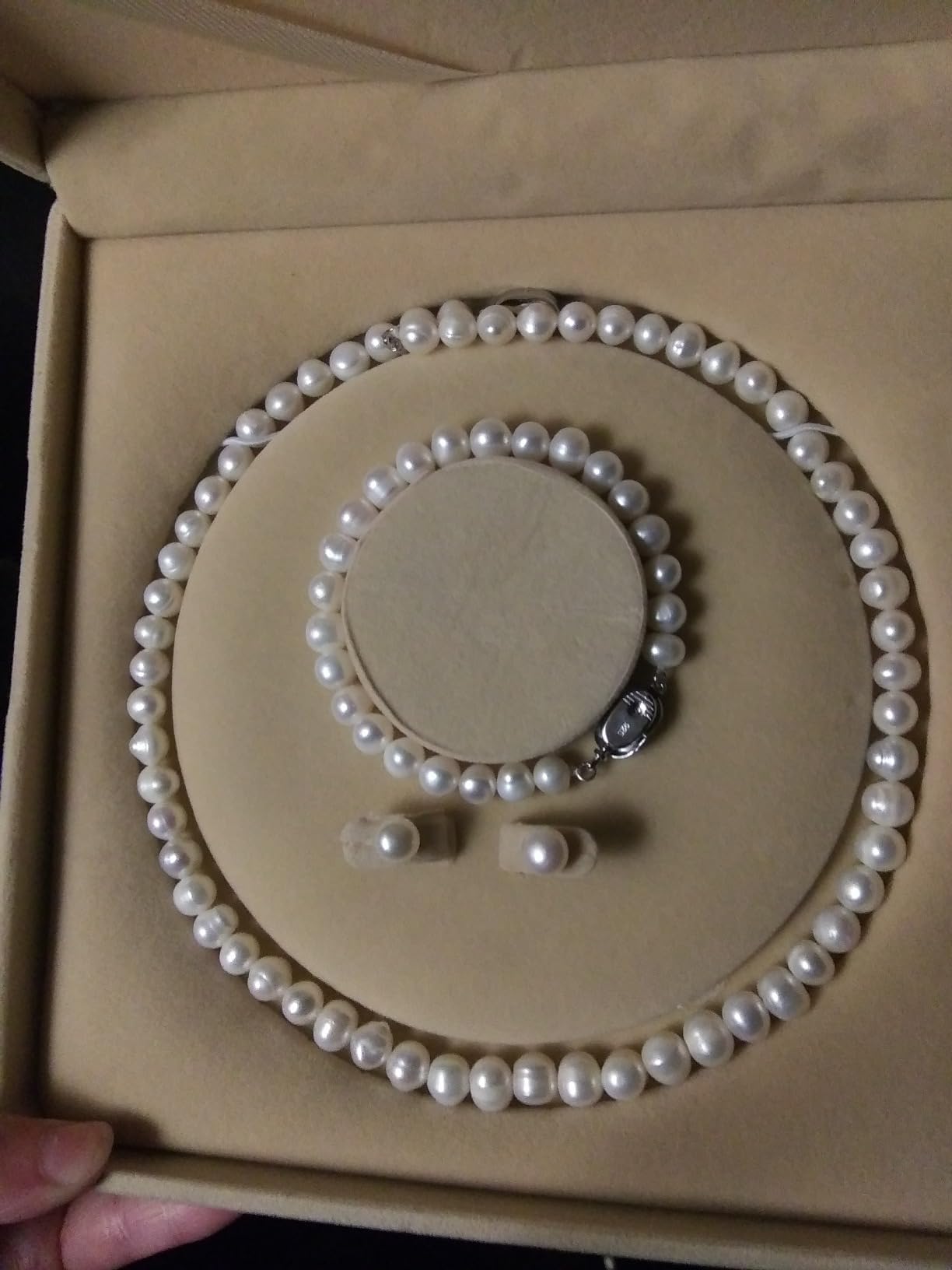 Freshwater Cultured Pearl Necklace Set Includes Stunning Bracelet and Stud Earrings Jewelry Set for Women Gift for Mother's Day, Anniversary, Birthday, Wedding customer photo 1
