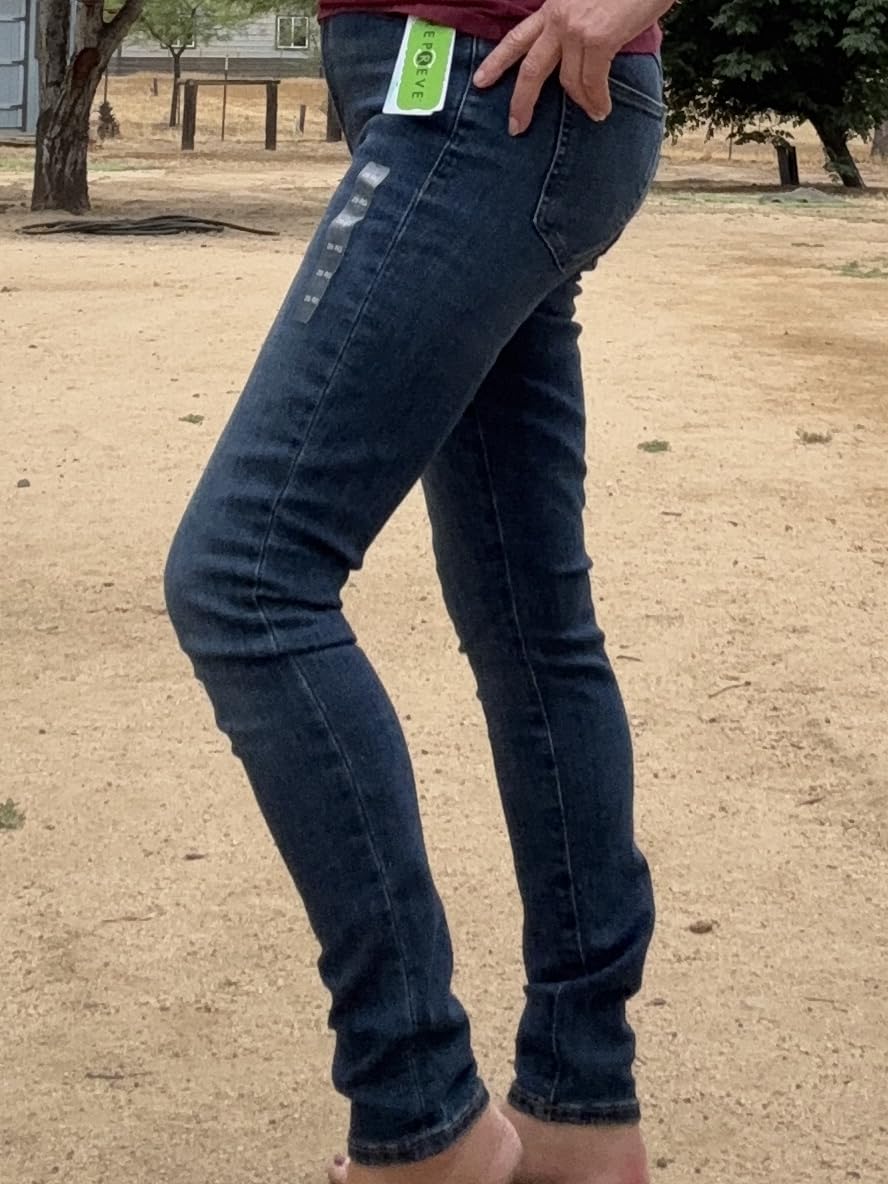 Guess Womens High Rise 1981 Skinny Jeans customer photo 1