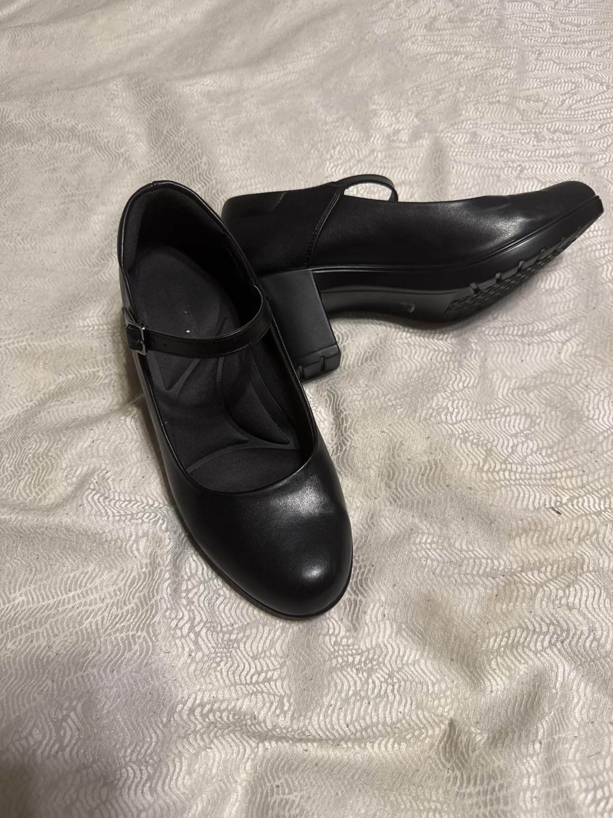 DREAM PAIRS Mary Jane Arch Support Heels customer photo 1
