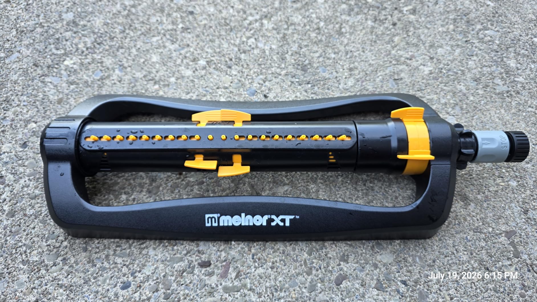Melnor 65165AMZ XT Turbo Oscillating Sprinkler, 4,500 sq. ft., Quick Connect Bundle, 2-Way Adjustable, Black, Yellow customer photo 1