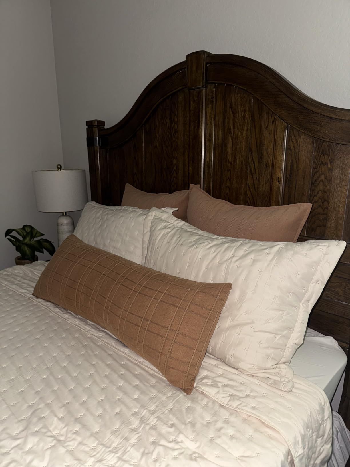 Bedsure Quilts Queen Size - Lightweight Comforter Queen Size for Summer, Bright White Bedspread Quilt with Clover Pattern, Soft Ultrasonic Coverlet, Modern All-Season Bedding, 90 x 96 Inches customer photo 2