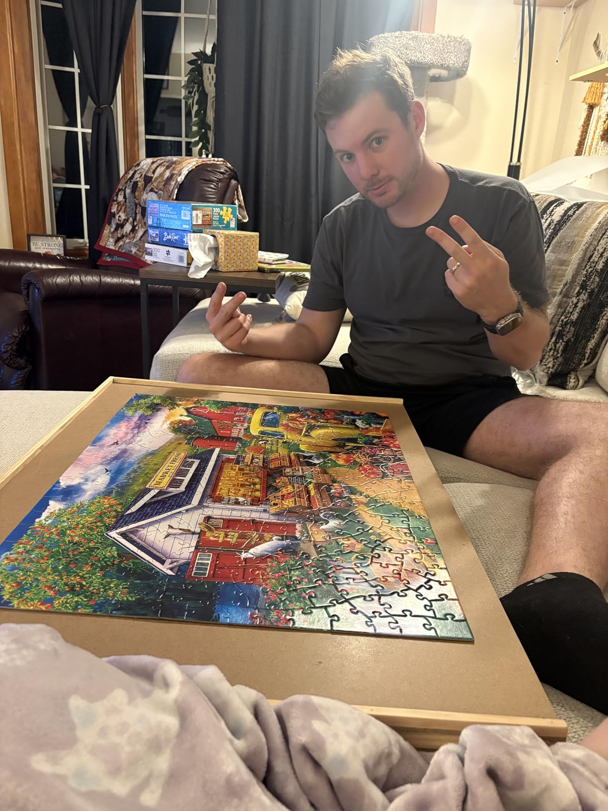 Rotating 1000 Piece Wooden Puzzle Board | 30
