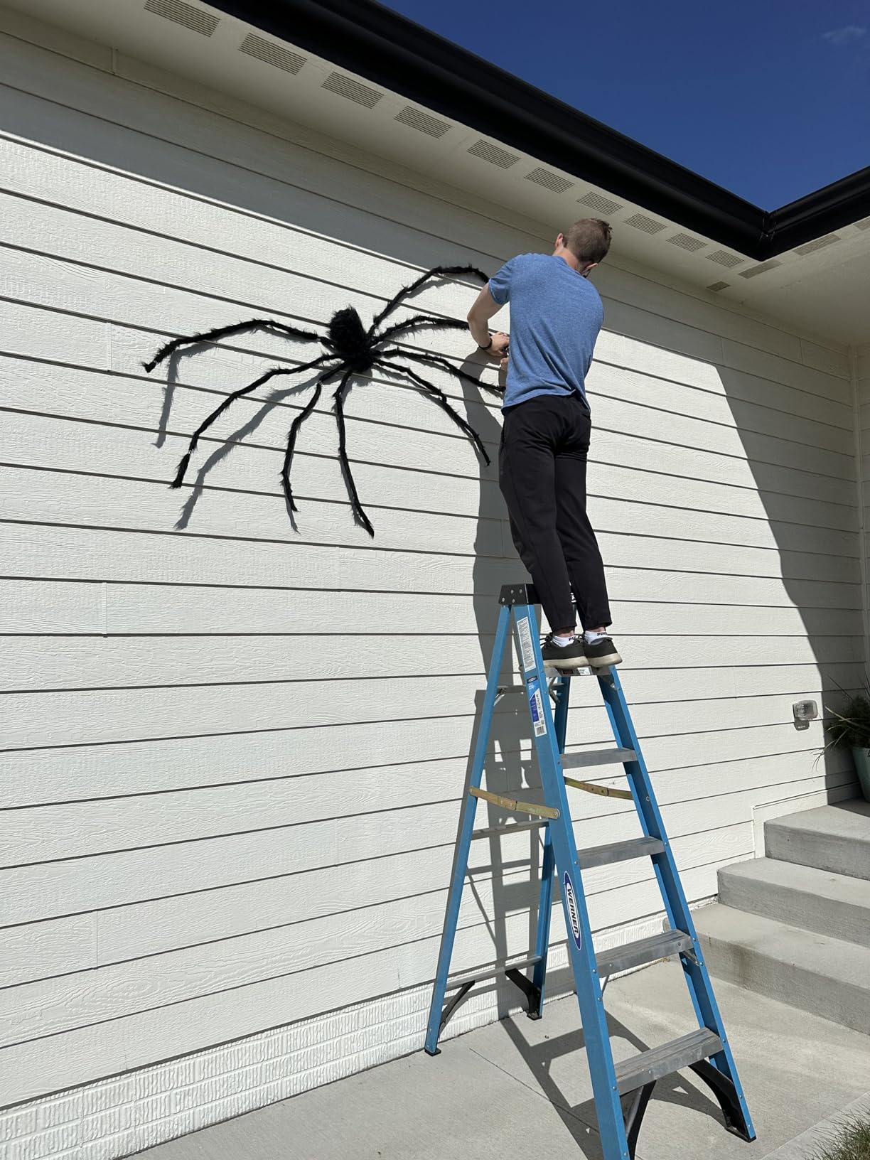 Halloween Decorations Outdoor Giant Spiders: 3 Pack Scary Fake Spider Decor (79