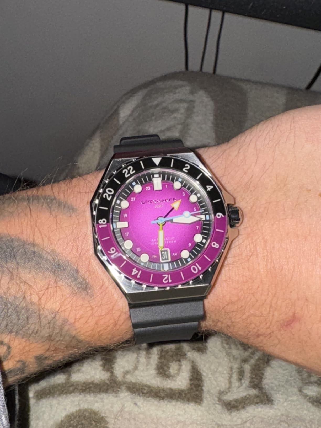 Dumas Men's Automatic GMT Dive Watch - Seiko NH34 Movement, 44mm Stainless Steel Case, Water Resistant 300m, Stainless Steel Bracelet, SP-5119 customer photo 2