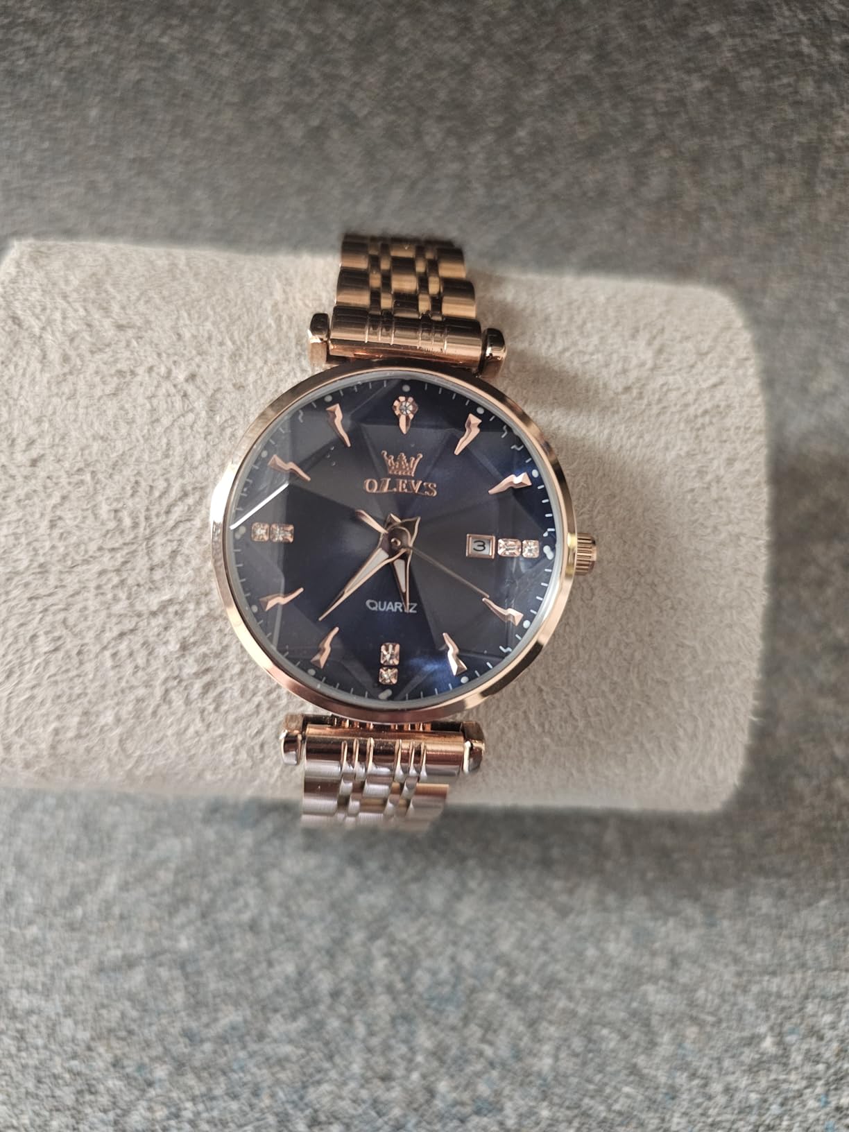 OLEVS Women Watches Simple Dress Ladies Watch Rose Gold Stainless Steel Watch Waterproof Quartz Date Luxury Diamond Small Wristwatch Fashion Analog Female Reloj Mujer Blue White Green Red Yellow Face customer photo 1