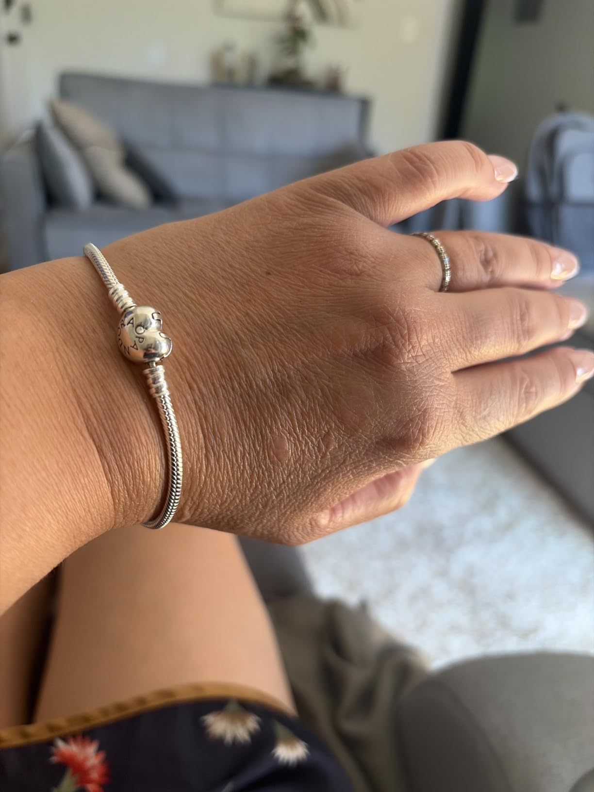 PANDORA Heart Clasp Snake Chain Bracelet - Heart Clasp - Romantic Jewelry for Her with Gift Box - Compatible Moments Charms customer photo 1