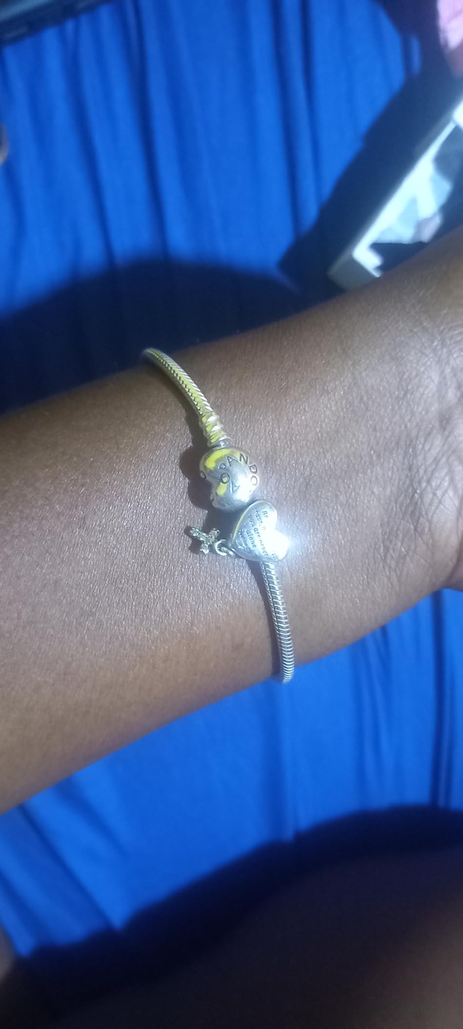 PANDORA Heart Clasp Snake Chain Bracelet - Heart Clasp - Romantic Jewelry for Her with Gift Box - Compatible Moments Charms customer photo 1