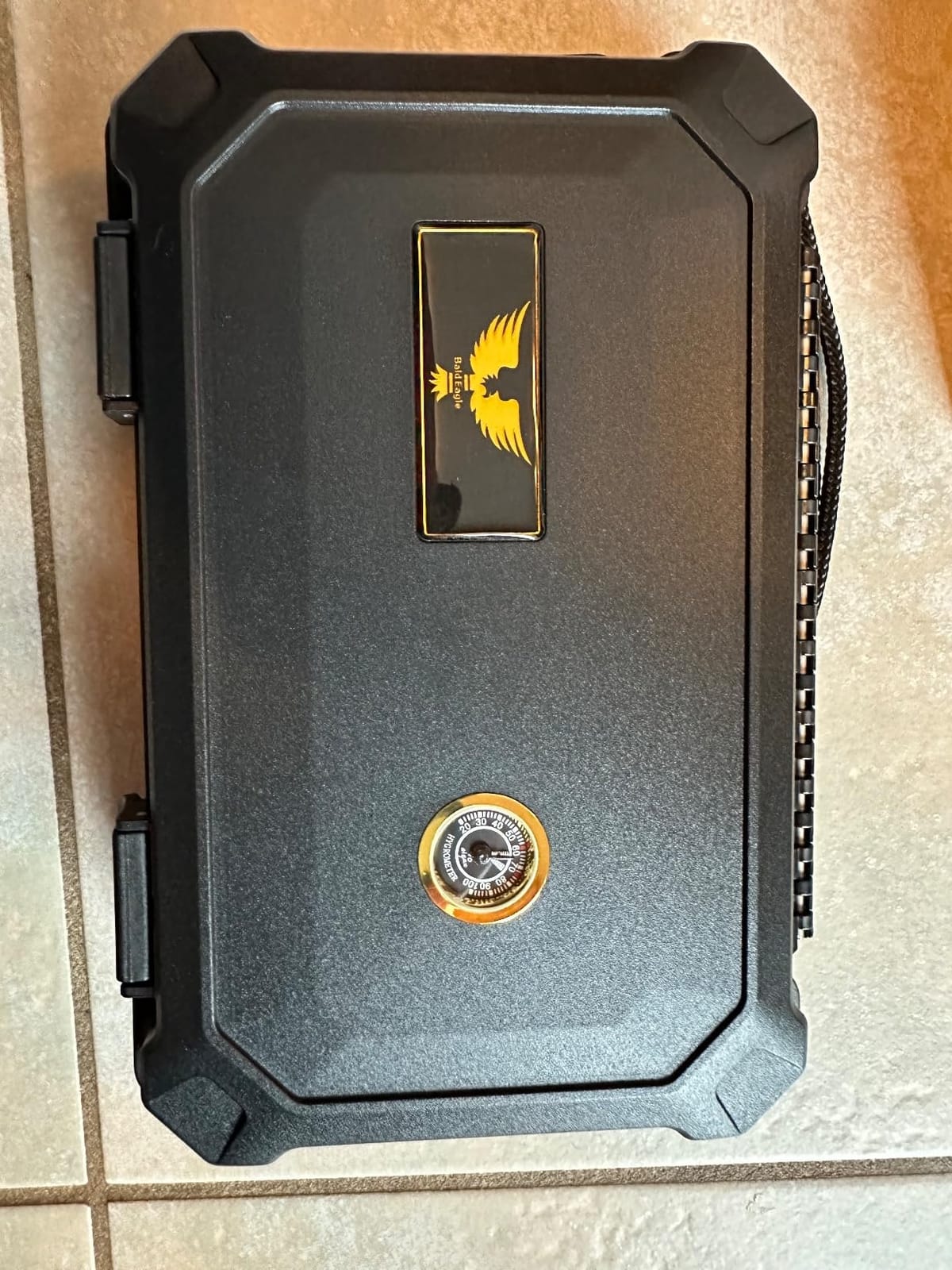 Bald Eagle Cigar Humidor Box, Travel Humidor with Humidifier Hygrometer, Portable Case for 5 Cigars, Waterproof | Crushproof | Airtight customer photo 1