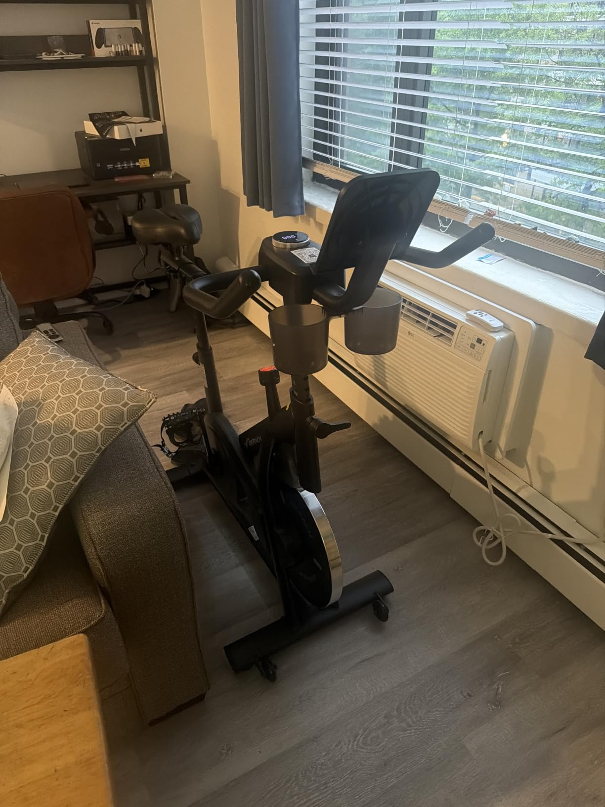 MERACH Exercise Bike, Magnetic Friction Stationary Bike for Home with APP | Low Noise Indoor Cycling Spin Bike with 300lbs Weight Capacity, Adjustable Seat & Handlebars, Fitness Courses for Weight Loss customer photo 1