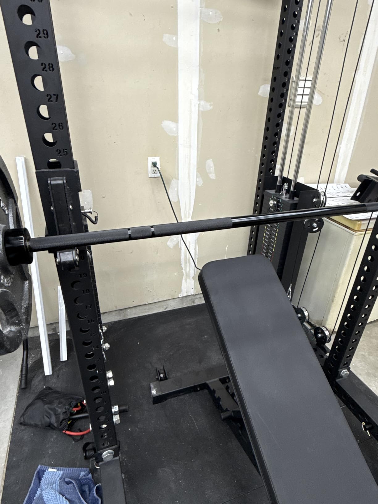 LIONSCOOL 7FT Olympic Barbell 2