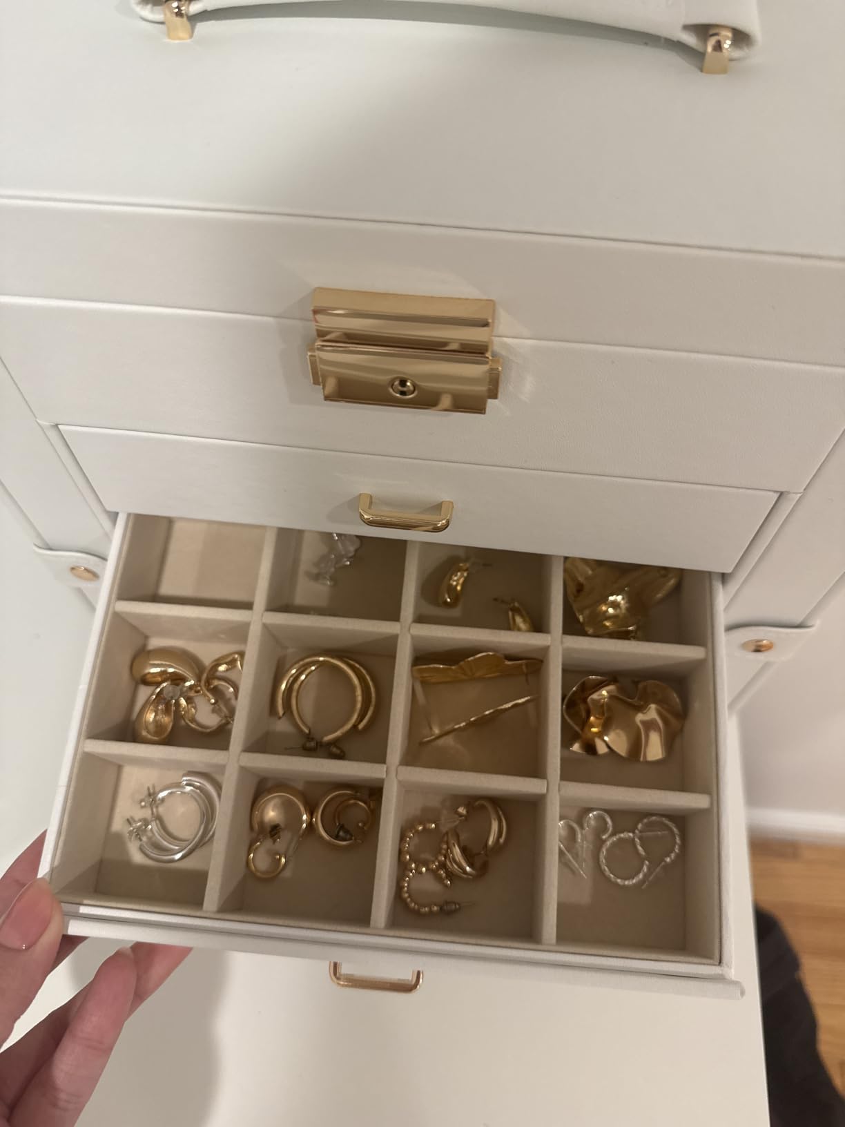 Homde Large Jewelry Box for Women: 5-Layer Organizer with Lock for Dresser | Separated Storage for Necklace Earring Ring Watch to Sort Daily Jewelry - Keep Vanities Tidy - Birthday Gift customer photo 2