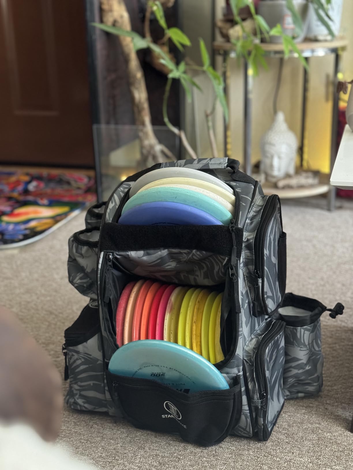 STAR FRAME Beast Disc Golf Bag With Cooler | 25+ Disc Frisbee Golf Backpack | 3-Can Insulated Cooler | Light Durable Gray Men Women Disc Golf Bag | Huge Storage & 12oz Can Holders customer photo 2