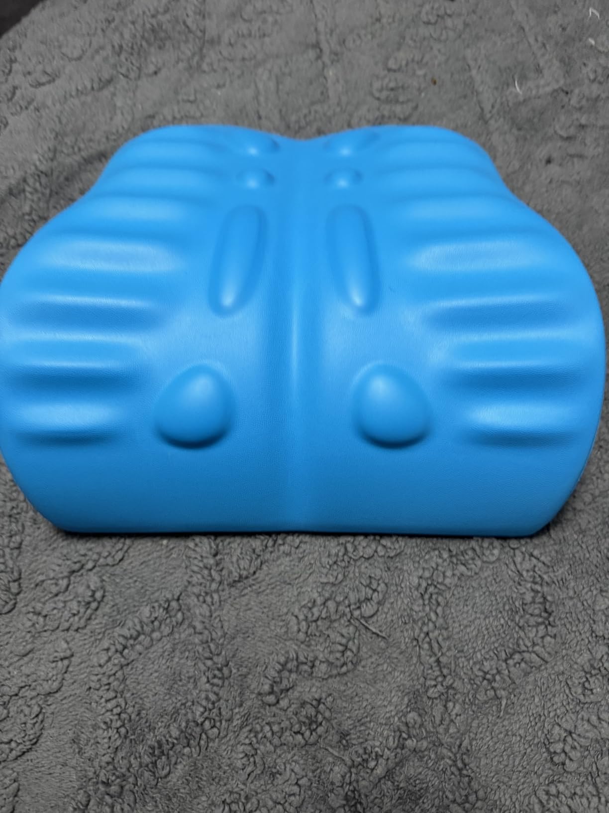 RESTCLOUD Back Stretcher for Back Pain Relief, Back Stretching Cushion, Chronic Lumbar Support Pillow Helps with Spinal Stenosis, Herniated Disc and Sciatica Nerve Pain Relief Lumbar Stretcher customer photo 1