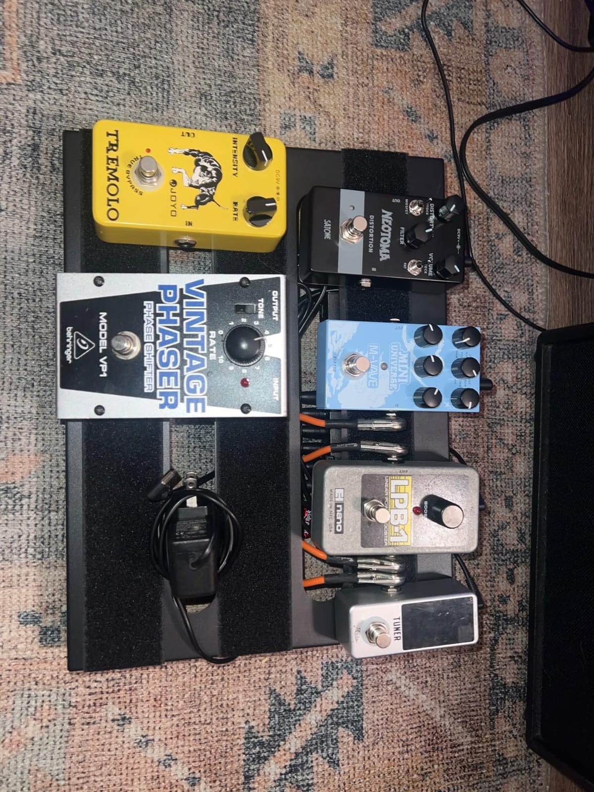 M-VAVE Mini Universe Pro Guitar Reverb Pedal - 9 Digital Effects (Room/Hall/Plate/Spring/Shimmer/Cloud/Bloom/Swell/Lo-Fi), True Bypass, Dual Power, Compact Metal Housing for Electric Guitar & Bass customer photo 1