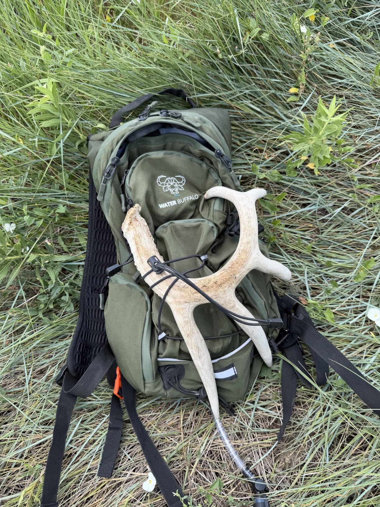 Water Buffalo Hydration Backpack - Sherpa 22L Hiking Backpack with Water Bladder - Water Backpack for Hiking with Waterproof Zippers, Phone & Pole Holders customer photo 1