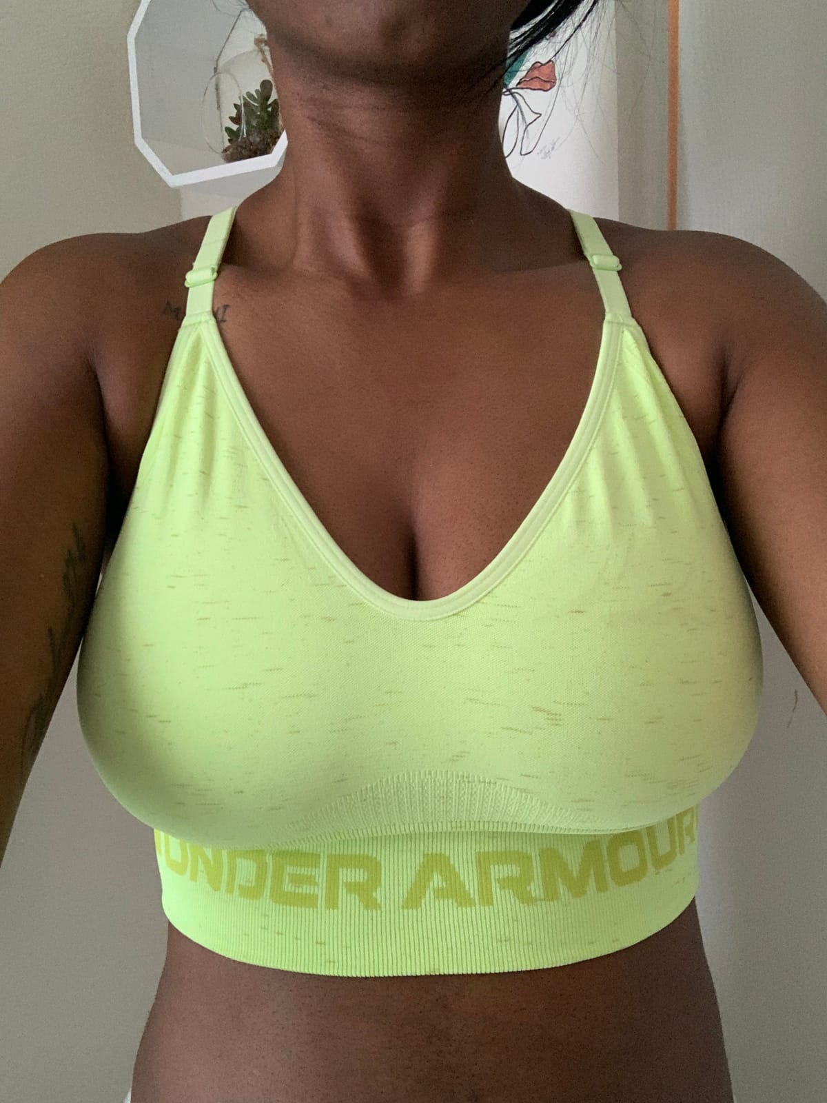 Under Armour Vanish Seamless Low Impact Sports Bra customer photo 2