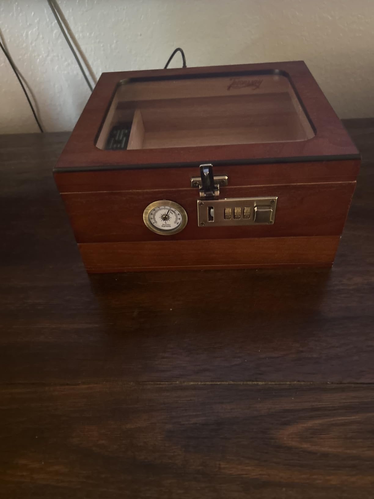Tesonway Cigar Humidor, Cedar Wood Humidor Cigar Box, Glass Top Desktop Humidor with Front Hygrometer, Humidifier, Divider, Accessories Drawer and Combination Lock (Brown) customer photo 2
