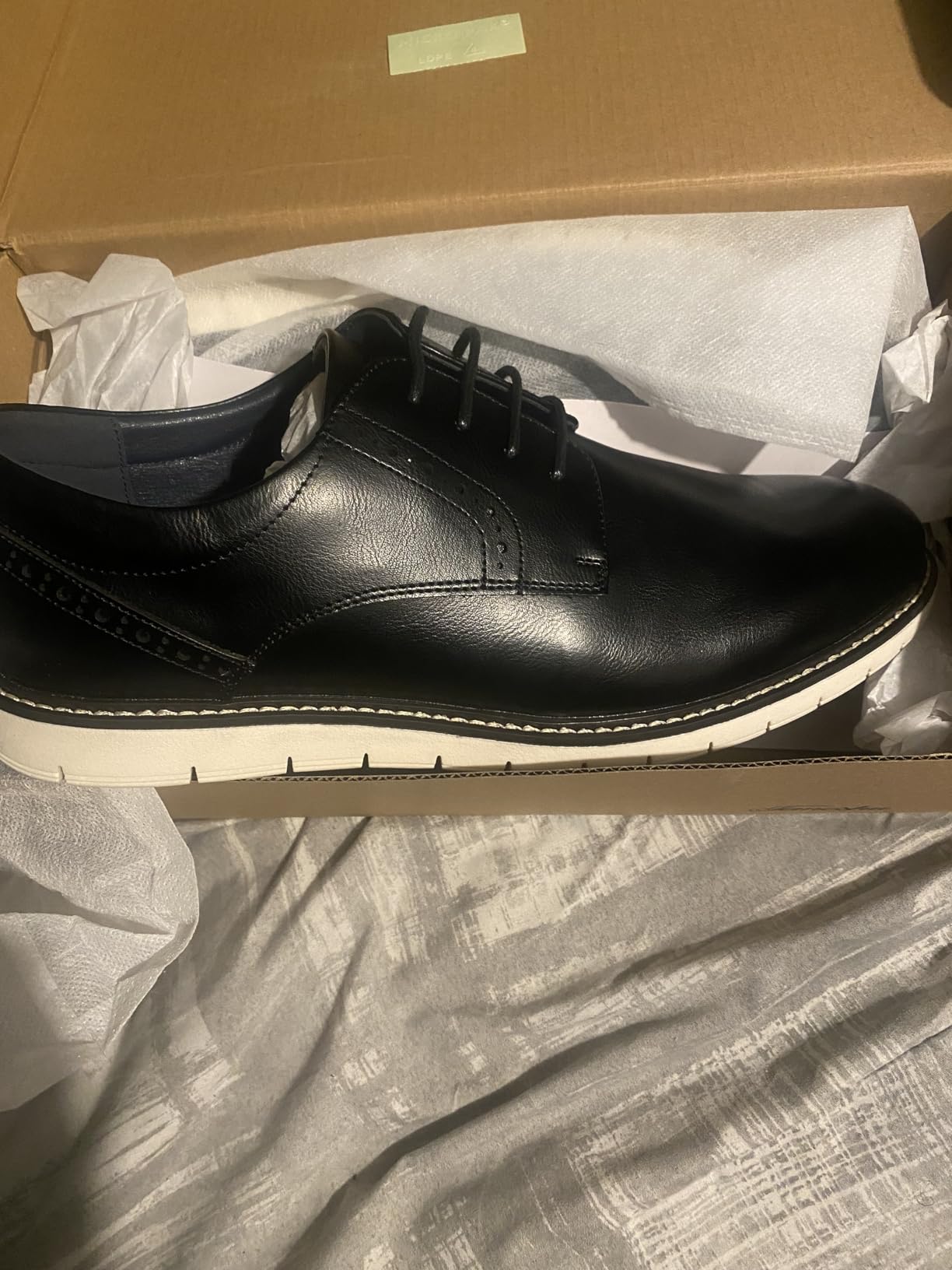 Temeshu Men's Casual Oxfords Wingtip Business Formal Dress Shoes customer photo 2
