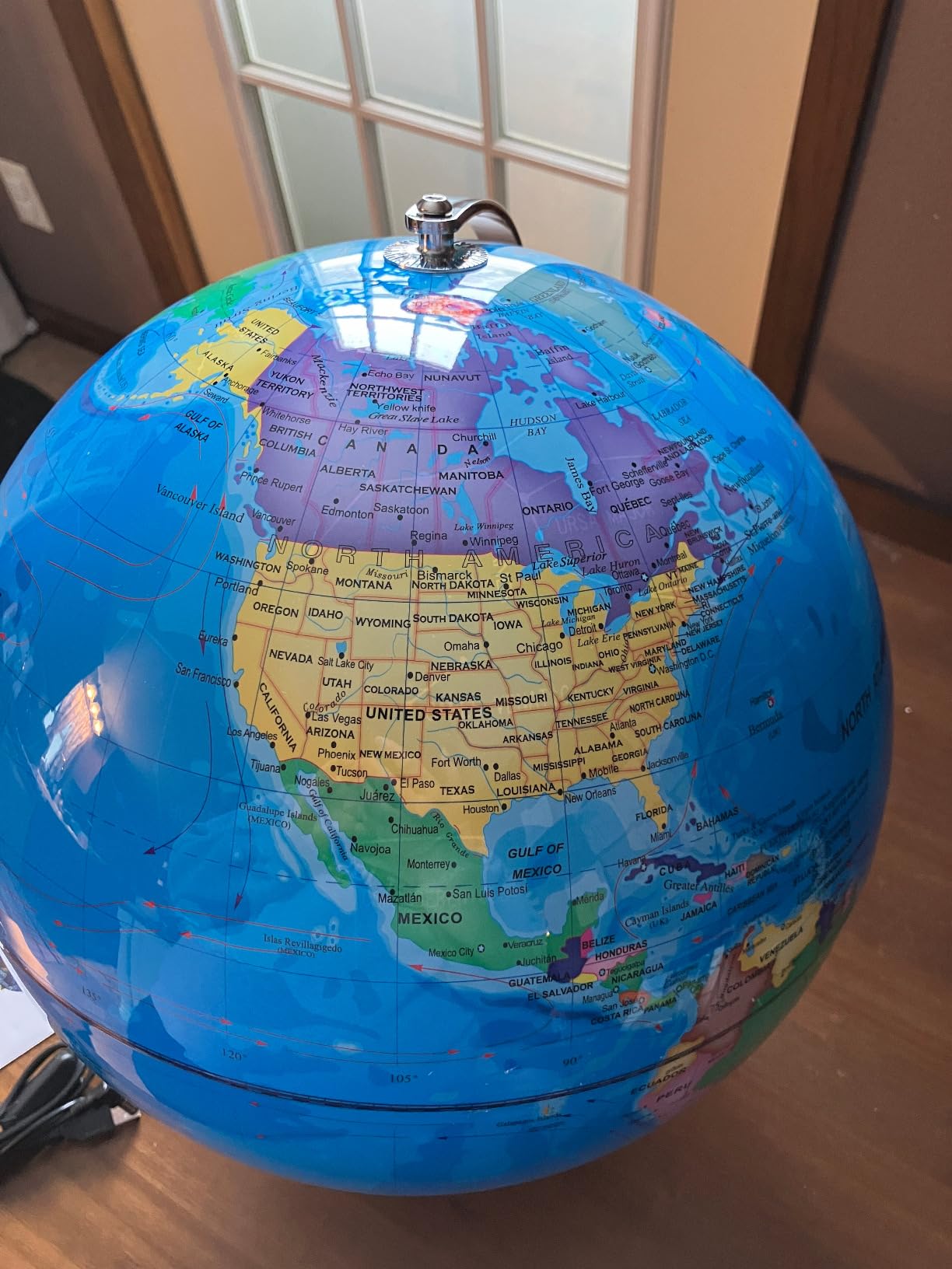 SOUNDANCE 13 Inch Illuminated World Globe, LED Constellation, Blue | Heavy Metal Base, Plug-in LED Lamp, 88 Constellations, Kids Learning Tool, Desk & Classroom Decor customer photo 1