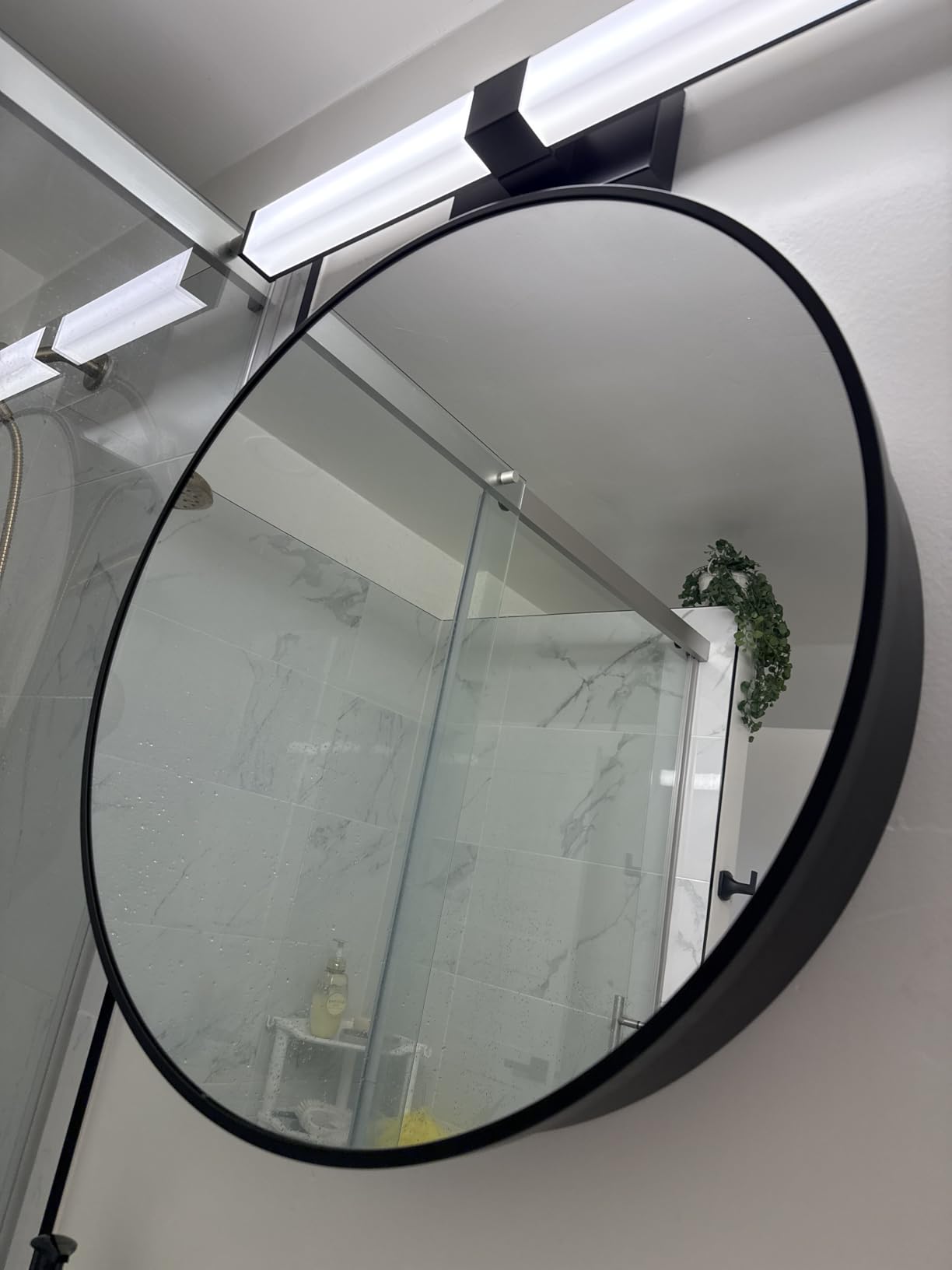 Keonjinn 24 x 24 Inch Round Medicine Cabinet for Bathroom, Shatter-Proof | Surface Mount, Black Medicine Cabinet with Mirror, Metal Frame, Adjustable Shelves, Smooth Piano Hinge, Magnetic Door Bumpers customer photo 1