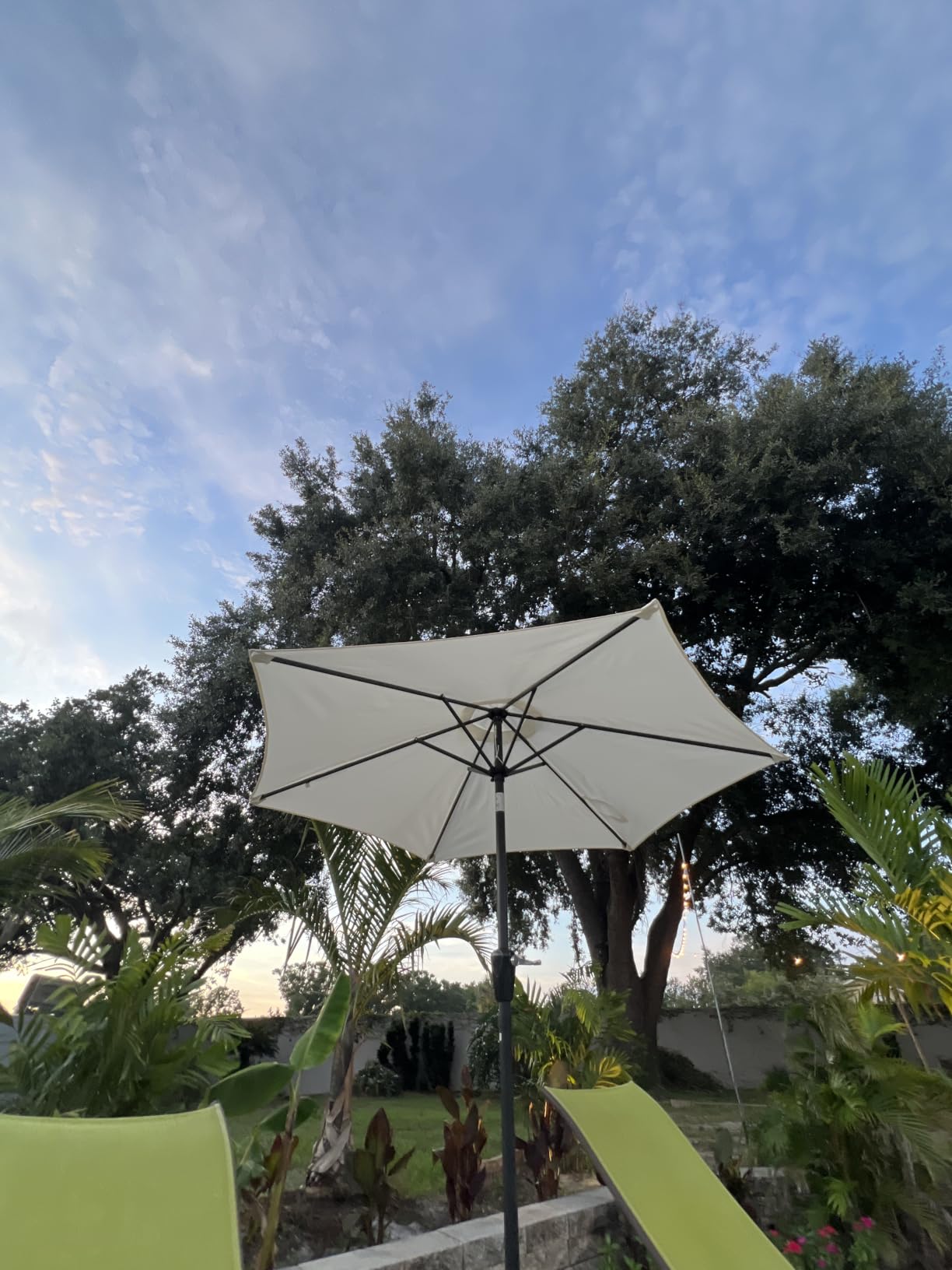 Simple Deluxe 9FT Outdoor Patio Umbrella Table Market Umbrella with Push Button Tilt and Crank, 8 Sturdy Ribs, UV Protection Waterproof for Garden, Lawn, Deck, Backyard, Pool, Creamy White customer photo 1