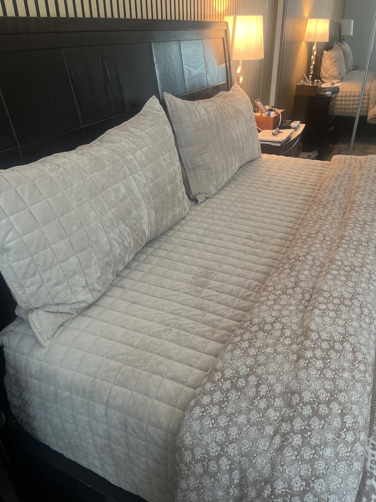 RECYCO Channel Box Stitch Velvet Quilt Set, King Size, Beige | Ultra Soft Lightweight Velvet Comforter, Luxury Oversized Bedspread Coverlet, Quilted Bedding Set for All Season with 2 Shams customer photo 2
