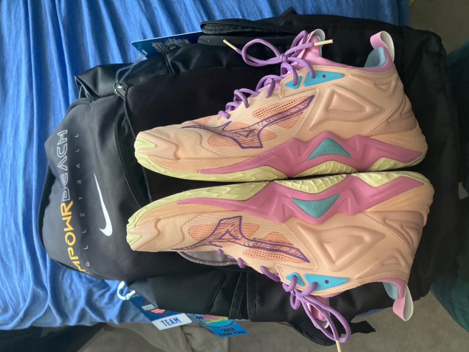 Mizuno Unisex Adult Wave Momentum 3 Unisex customer photo 1