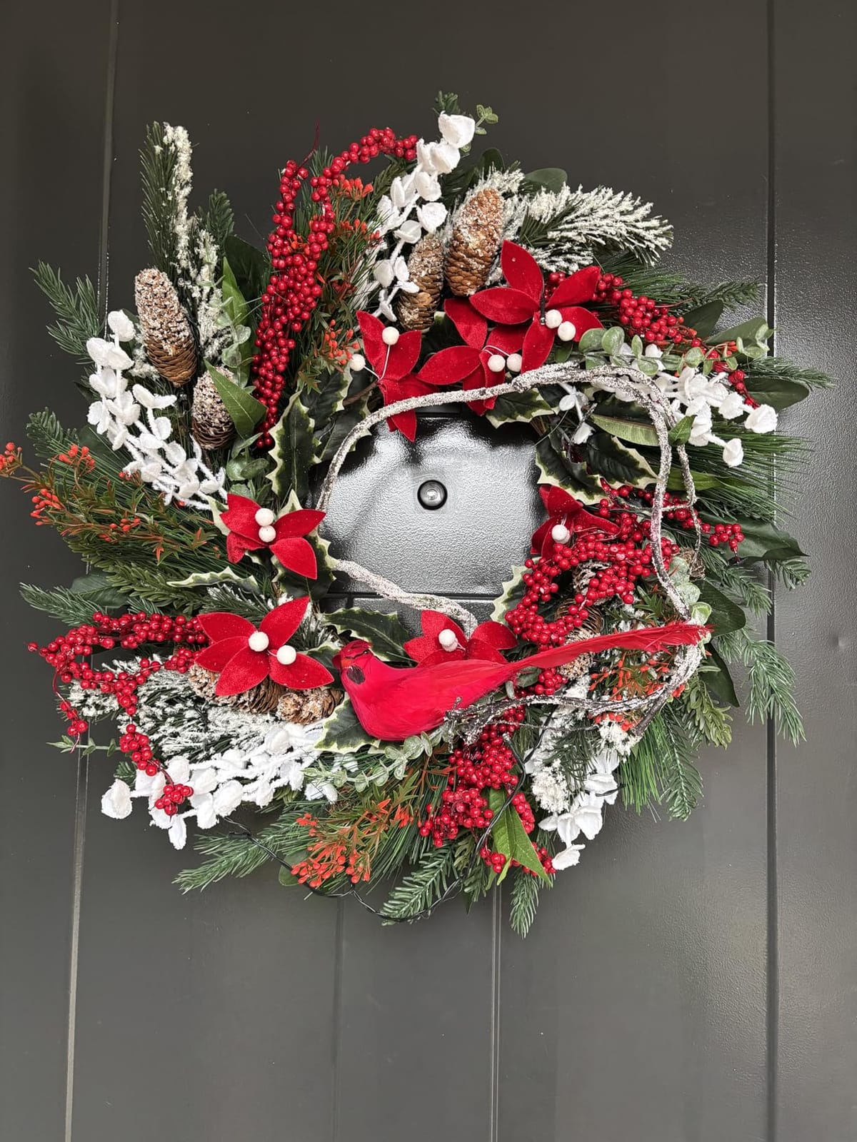 Christmas Wreath with Lights, Soomeir 24 Inch Lighted Christmas Wreaths for Front Door with Pine Needles and Berries, Large Prelit Wreath for Holiday Winter Window Outdoor Indoor Xmas customer photo 2