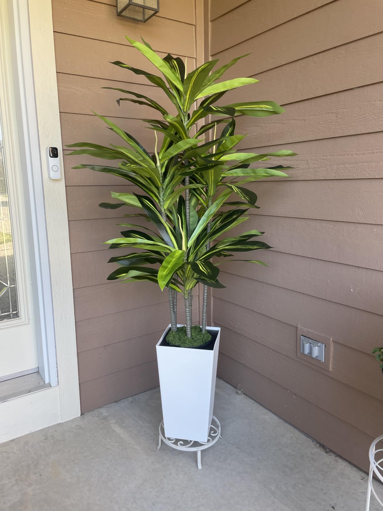 ASTIDY Artificial Plant 6FT Dracaena Fake Tree with Black Tall Planter | Faux Yucca Floor Plant in Pot, Artificial Silk Trees Indoor for Home Office Living Room Decor customer photo 1