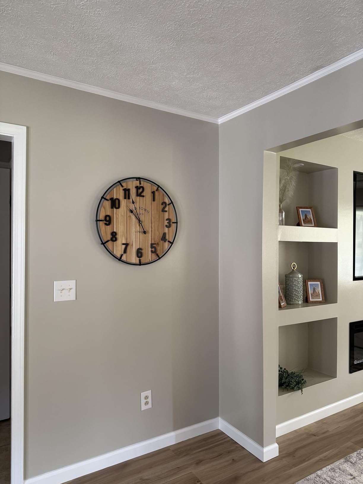 Large Old Town Farmhouse Wall Clock - 24 Inches Rustic Antique Wood with Metal Circle and Large Numerals, Silent Battery Operated Clock for Office, Kitchen, Bedroom, Living Room (Washed White) customer photo 2
