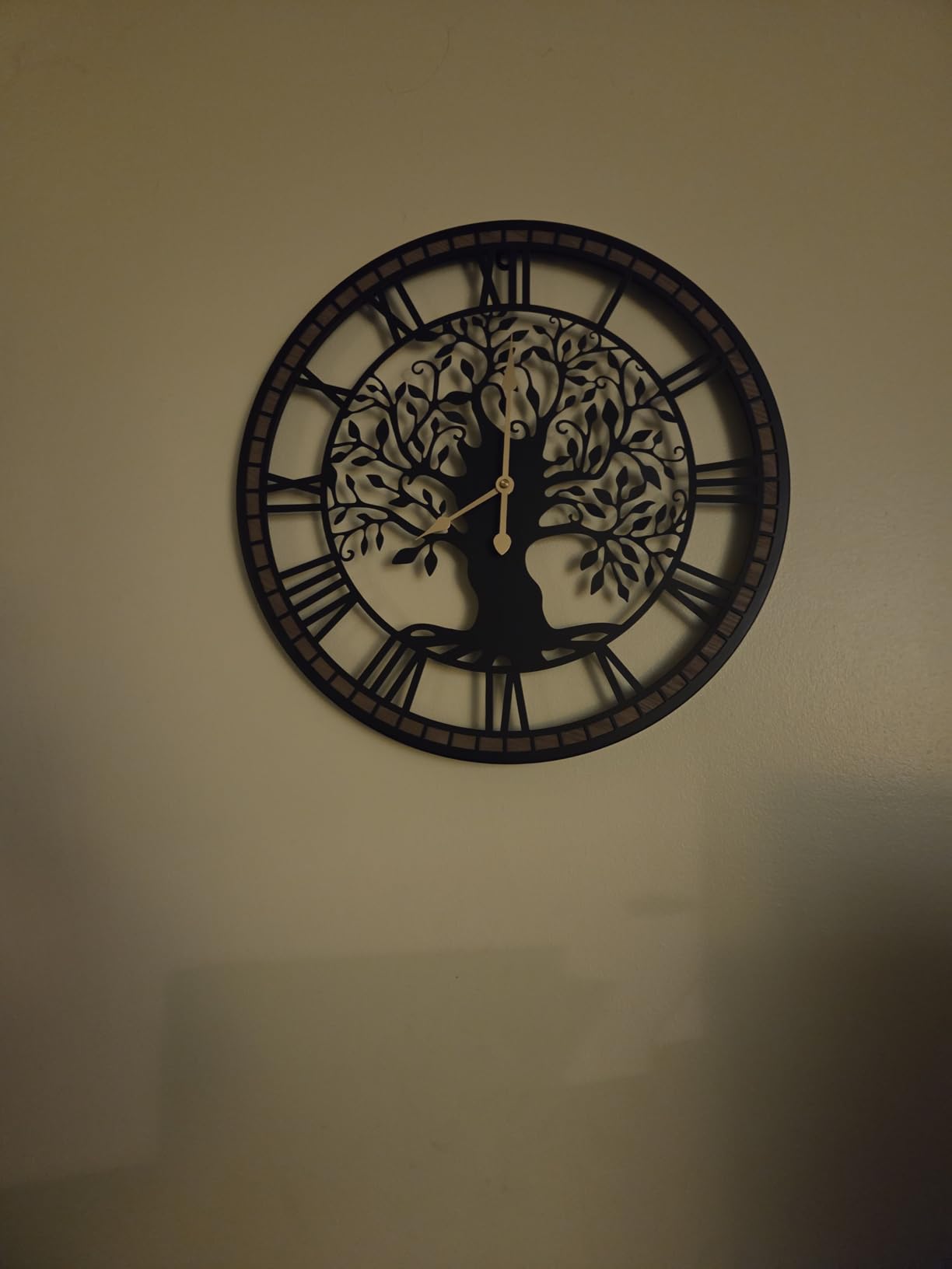 Micasso Large Wall Clock Decorative: 24 Inch Tree of Life Battery Operated | Modern Farmhouse Metal Wood Frame - Roman Numeral Clocks for Living Room/Home Office/Bedroom - Ideal for Home Renovations customer photo 1