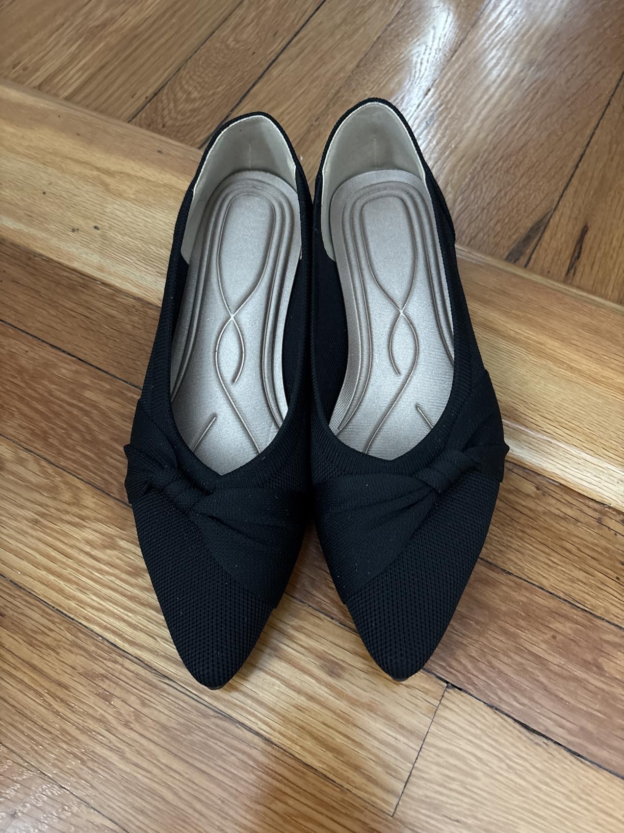 HIULYCENCE Pointed Toe Flats for Women Ballet Flats customer photo 2