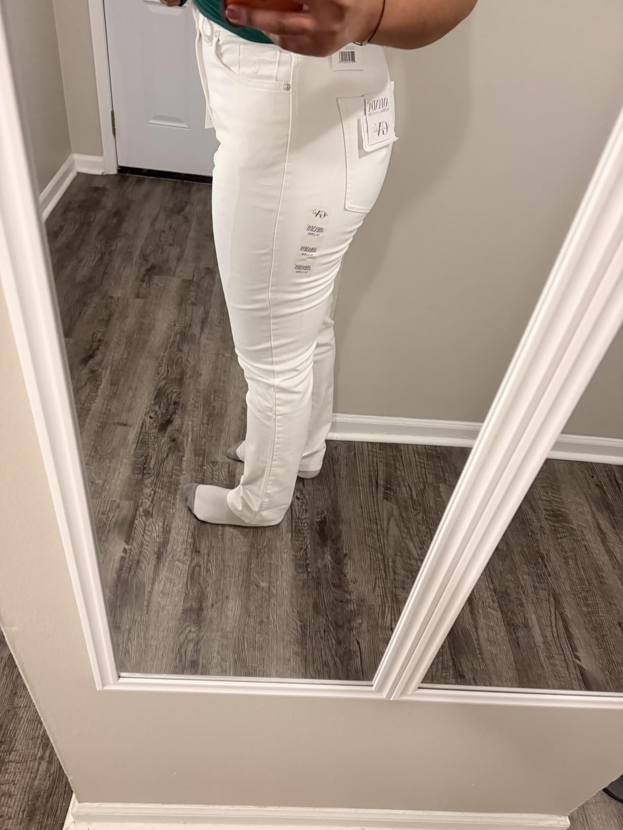 Gloria Vanderbilt Women's Classic Tapered Amanda Jeans customer photo 1